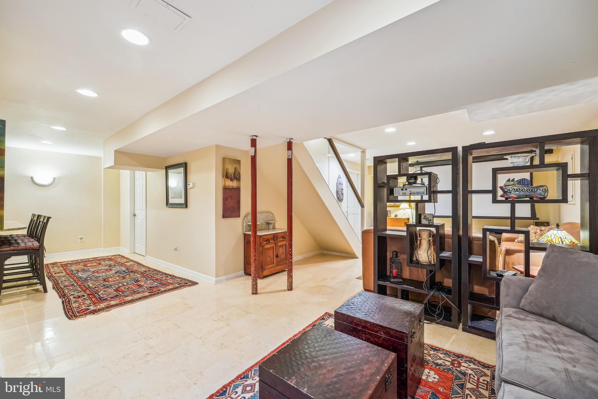 CHESTNUT HILLS - Residential