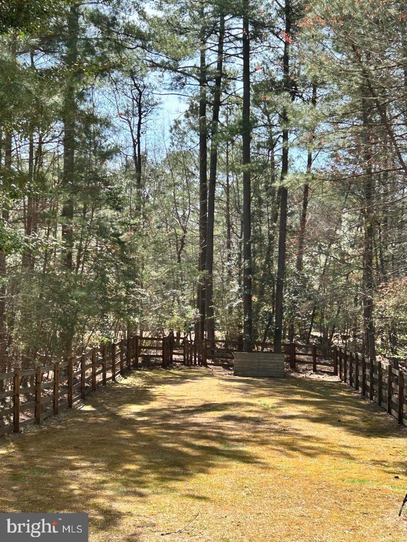 CHESTNUT HILLS - Residential