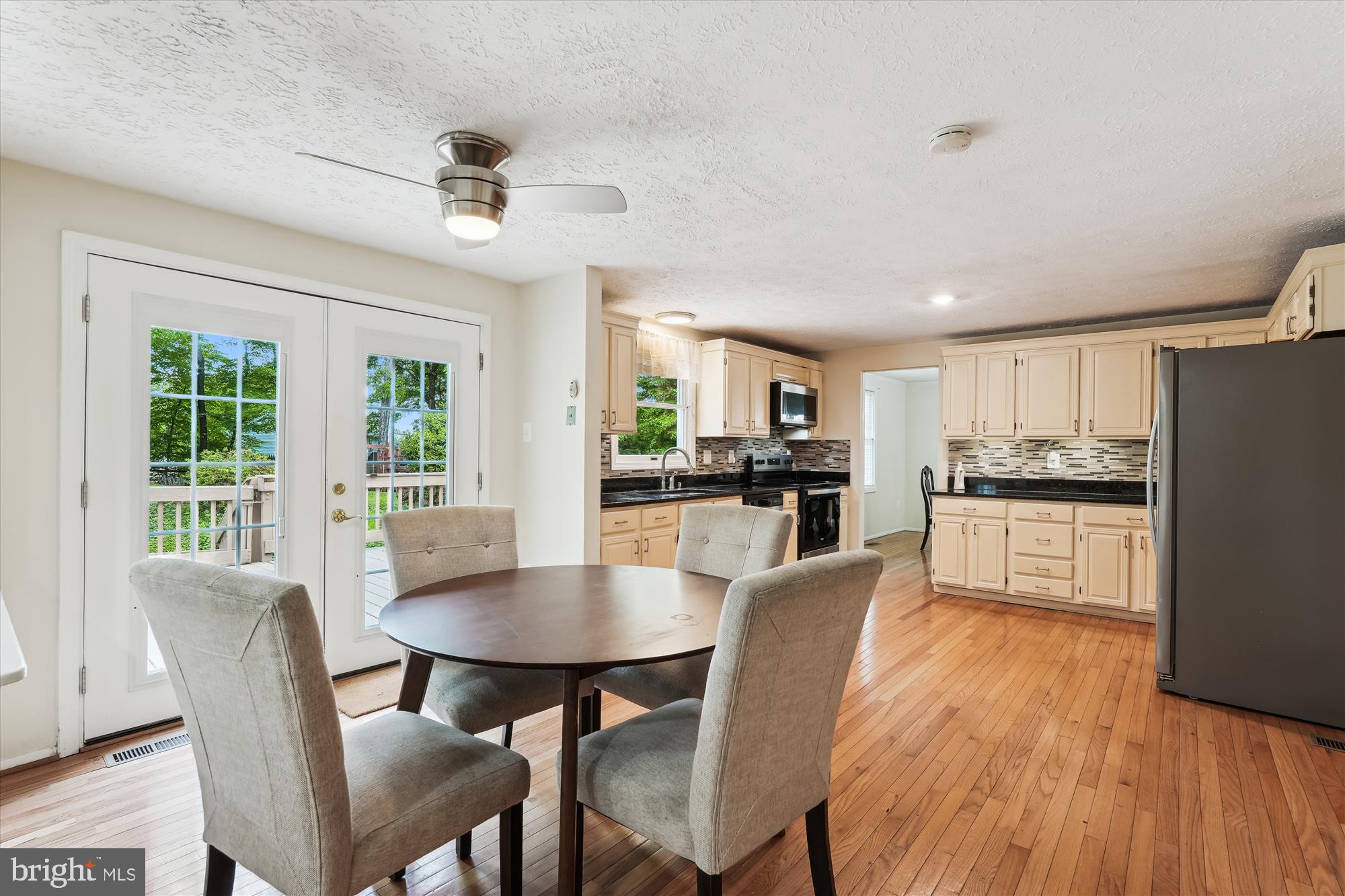 7613 TIMBERCREST DRIVE