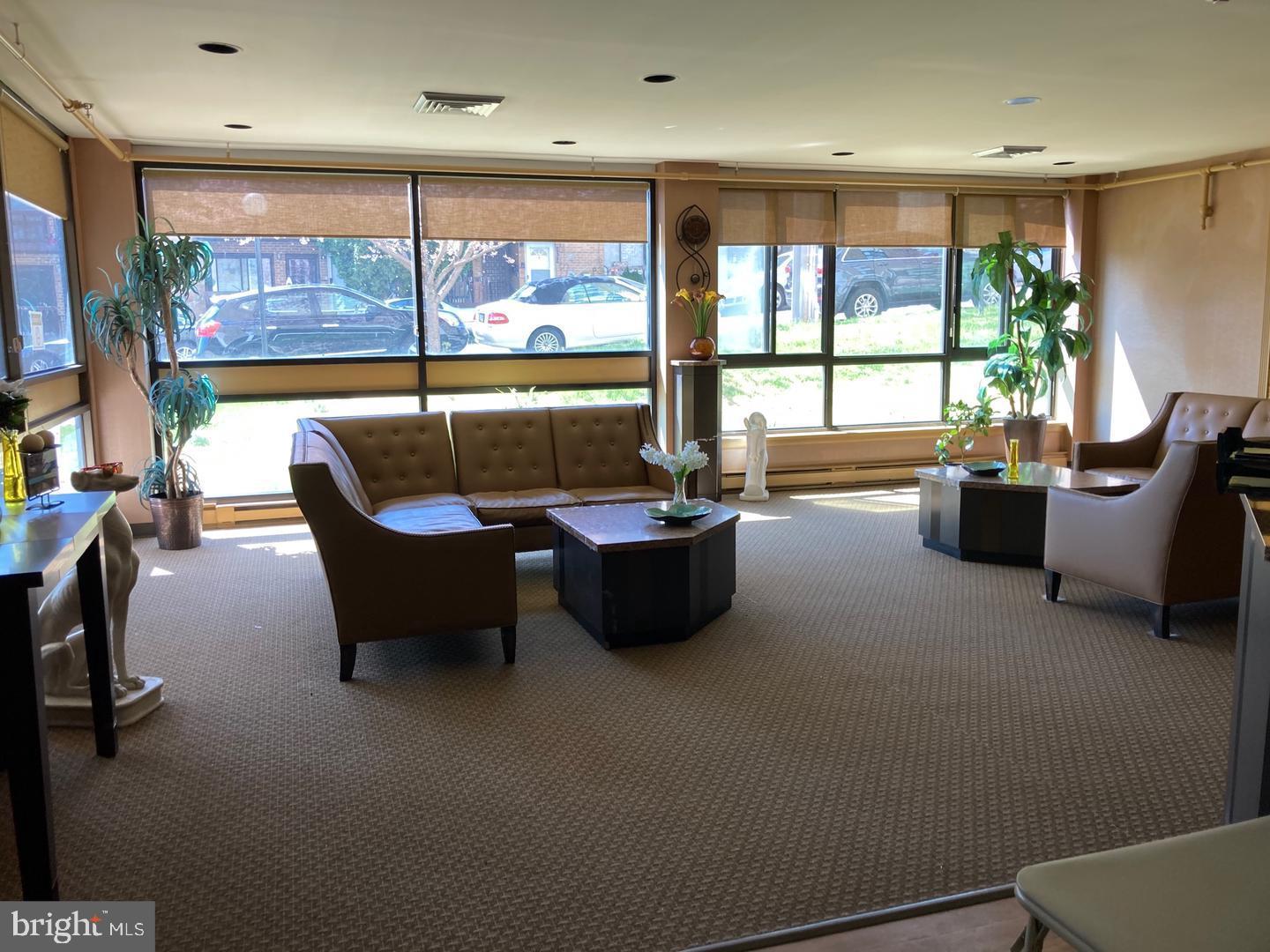 RHAWNHURST - Residential