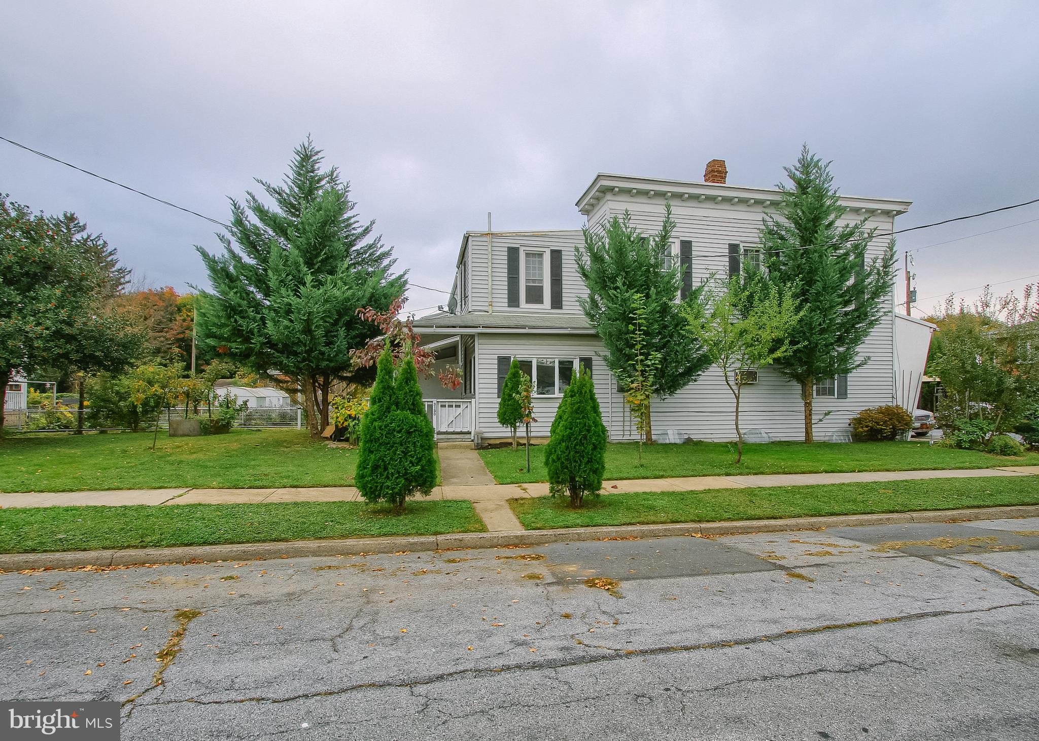 RIVERSIDE - Residential