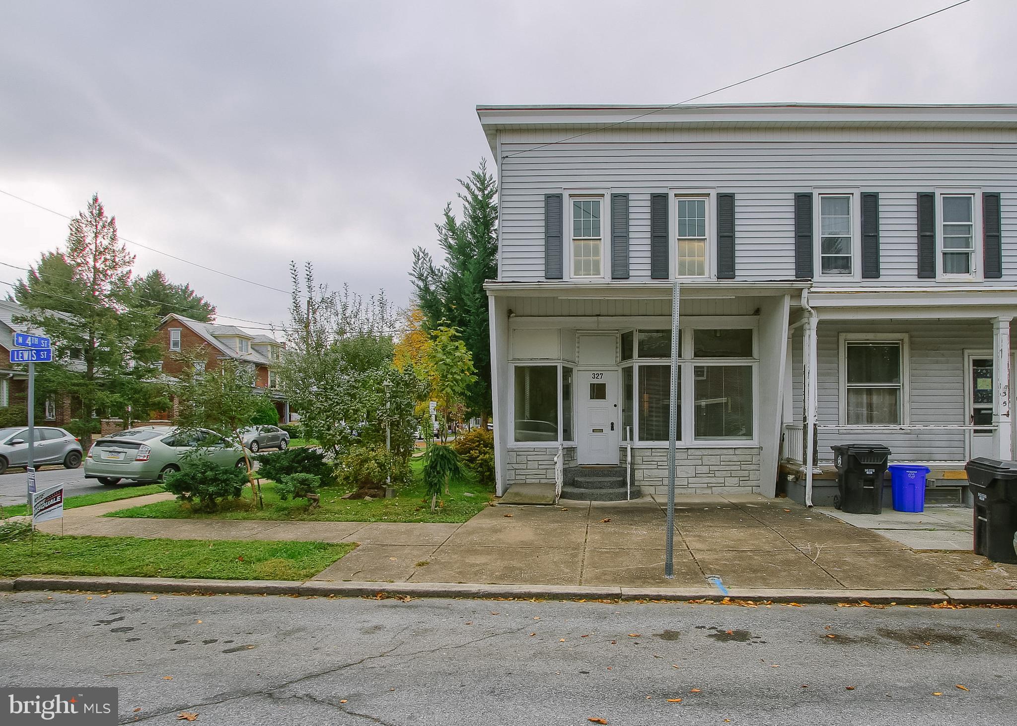 RIVERSIDE - Residential