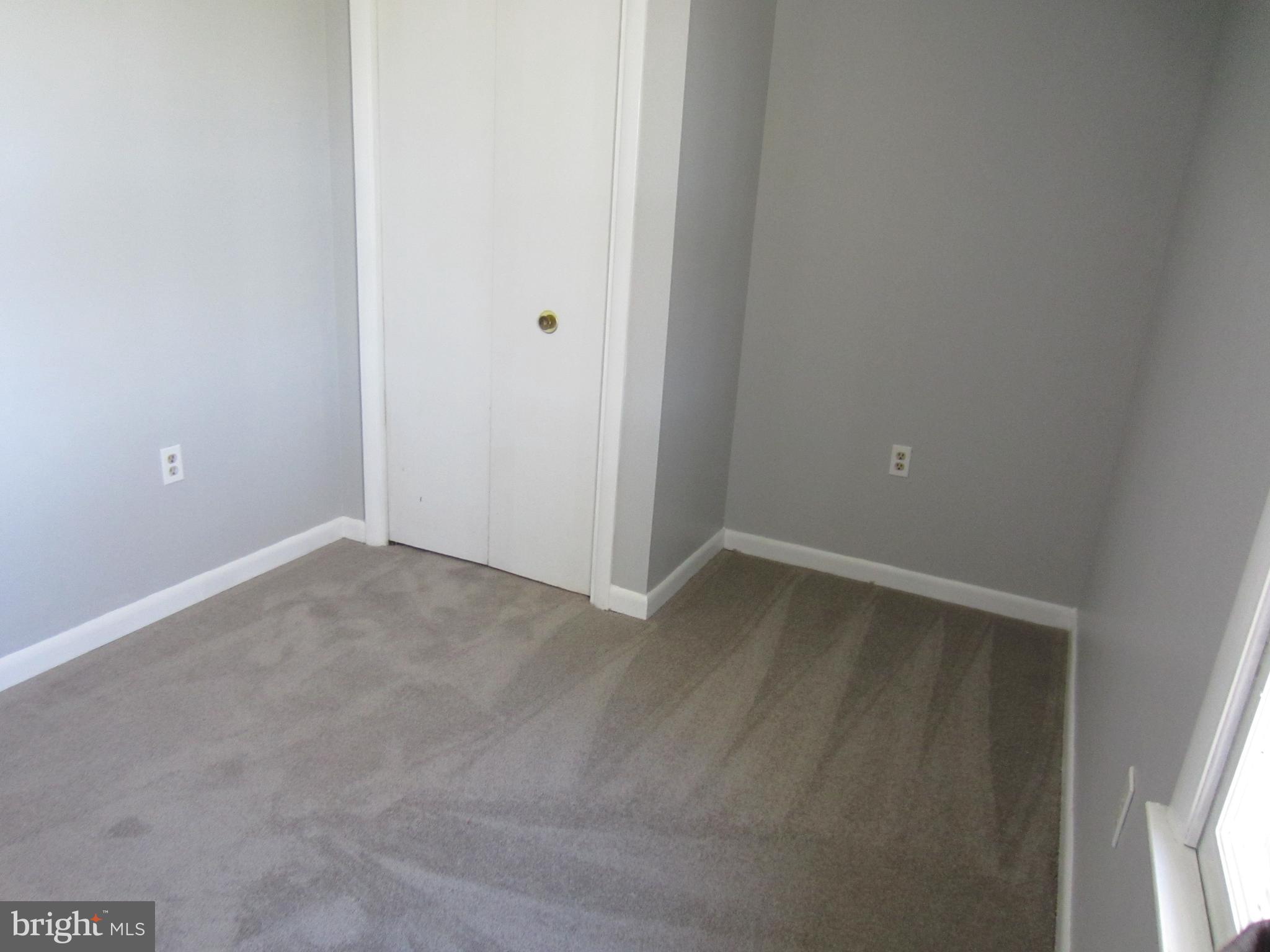 BENTONS PLEASURE - Residential Lease