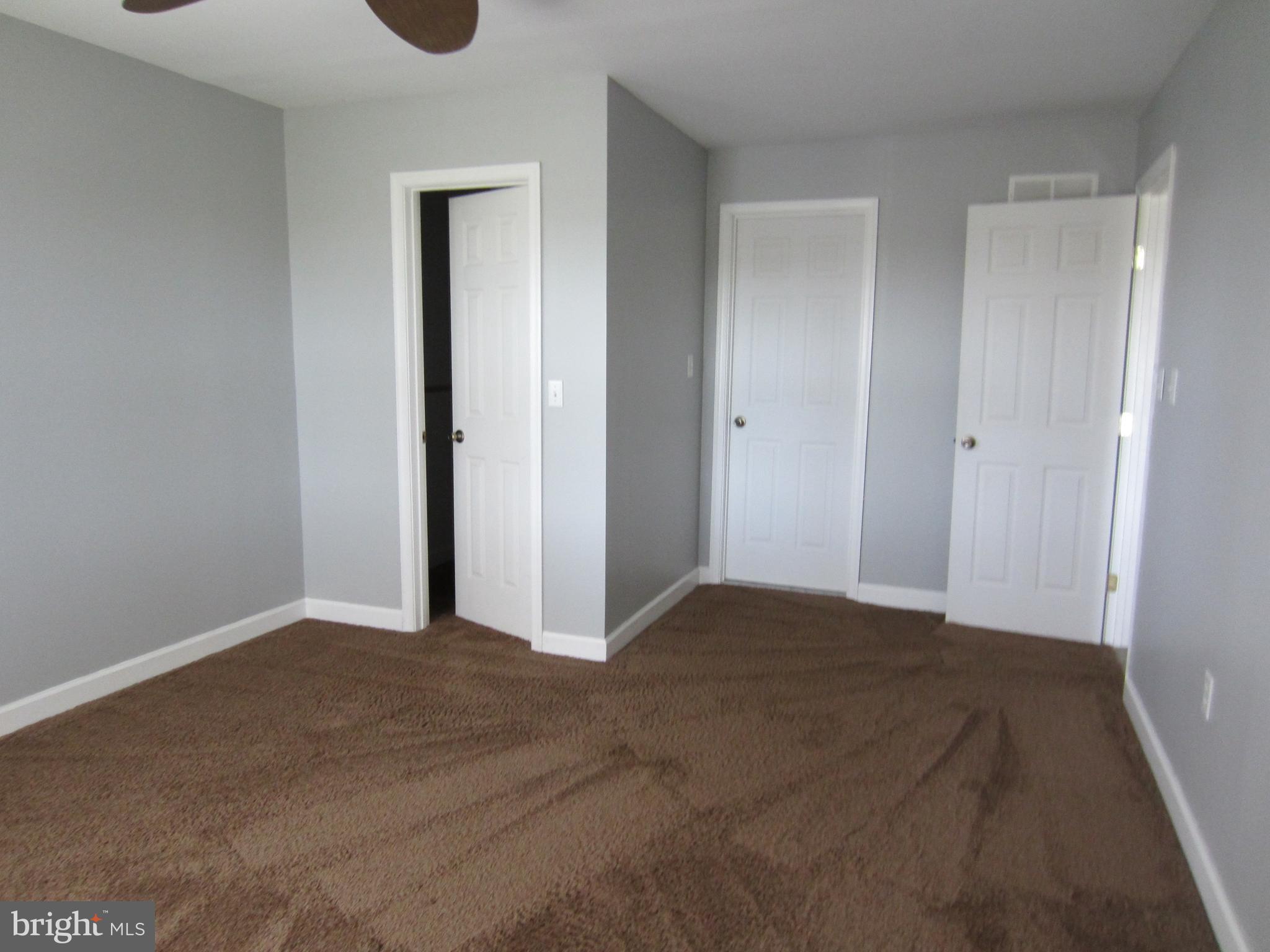 BENTONS PLEASURE - Residential Lease