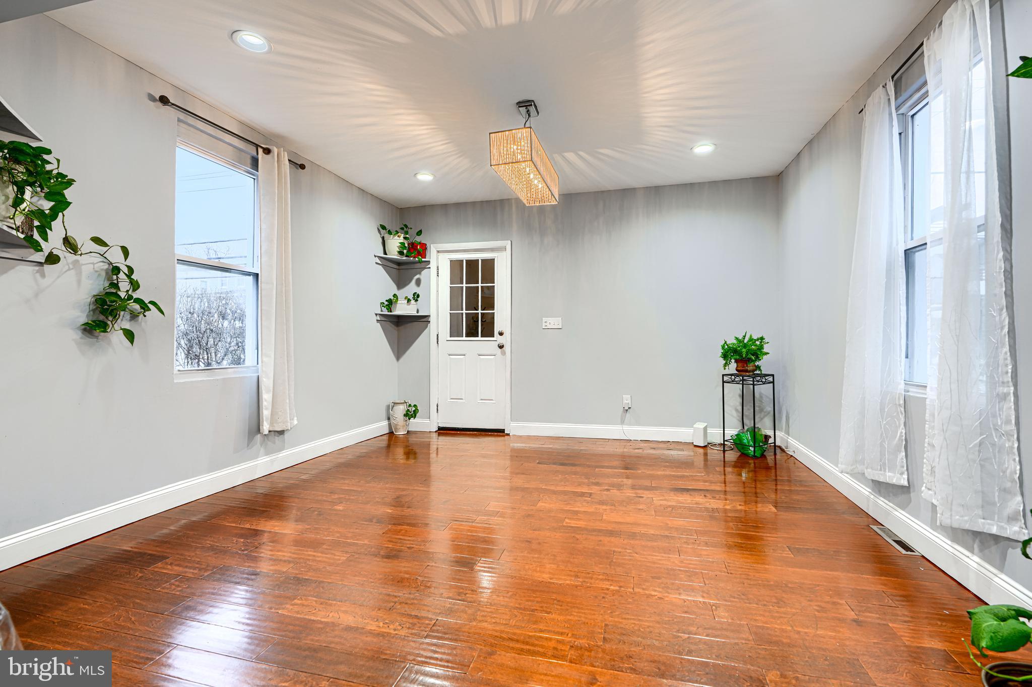 BALTIMORE - Residential