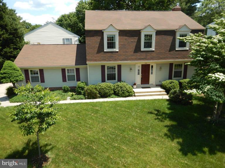 XANADU ESTATES - Residential