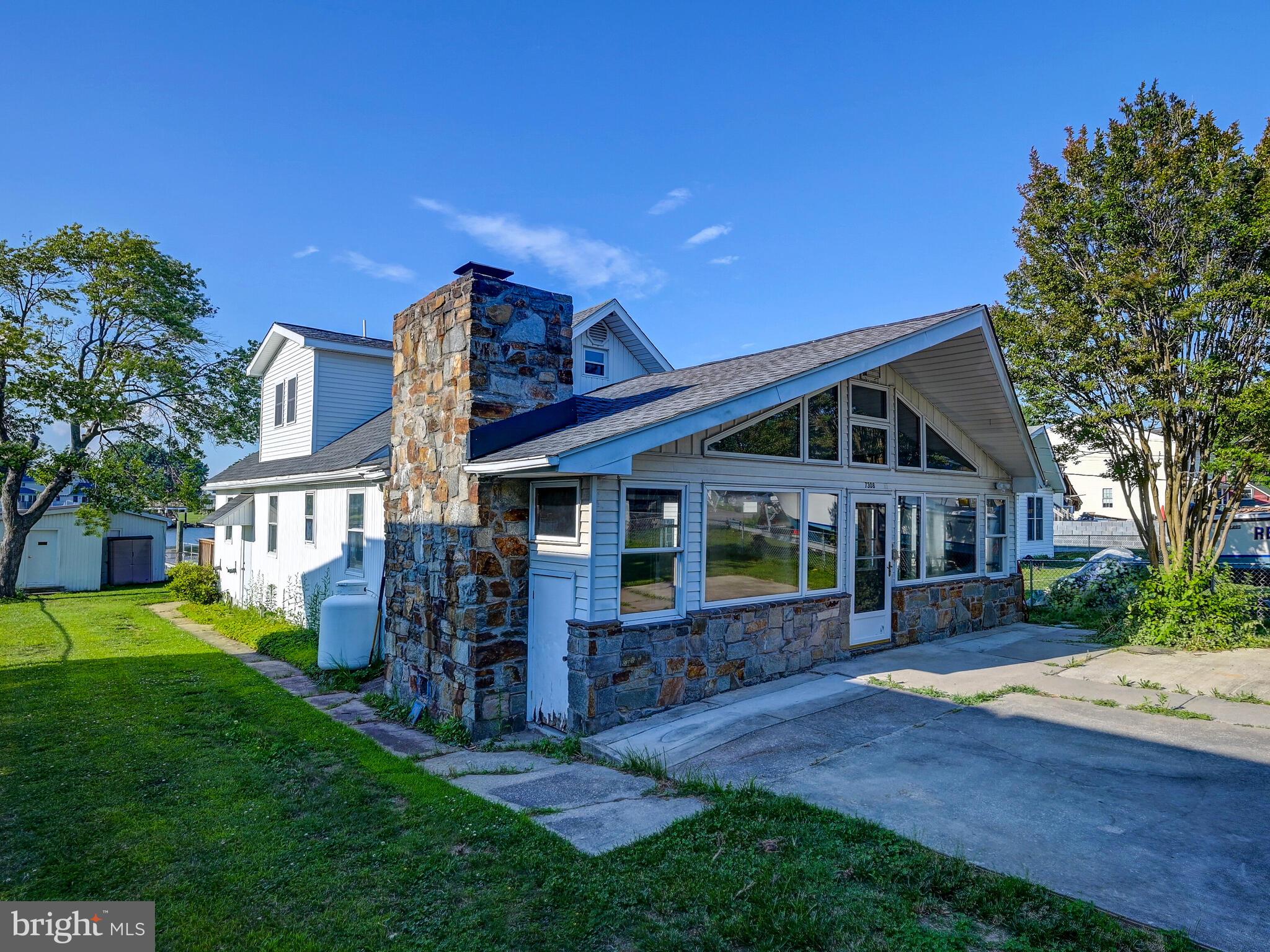 CHESAPEAKE TERRACE - Residential Lease