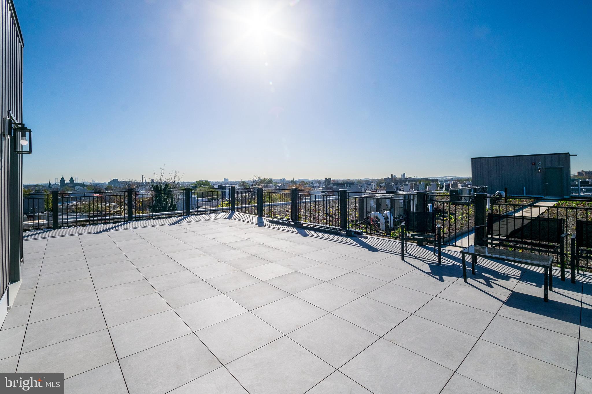 POINT BREEZE - Residential Lease