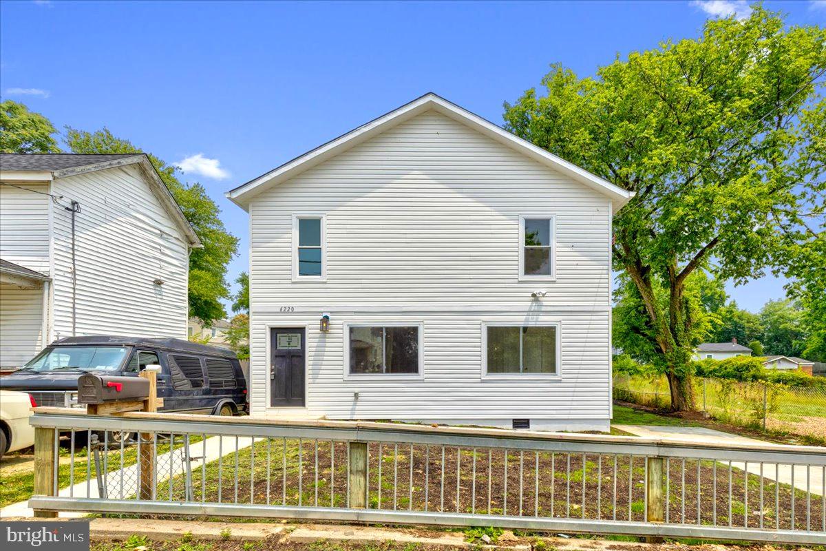 FAIRMOUNT HEIGHTS - Residential