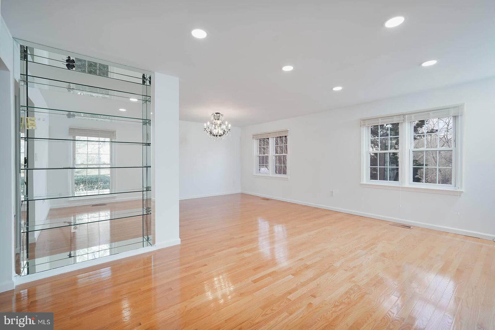 10246 ARIZONA CIRCLE 36