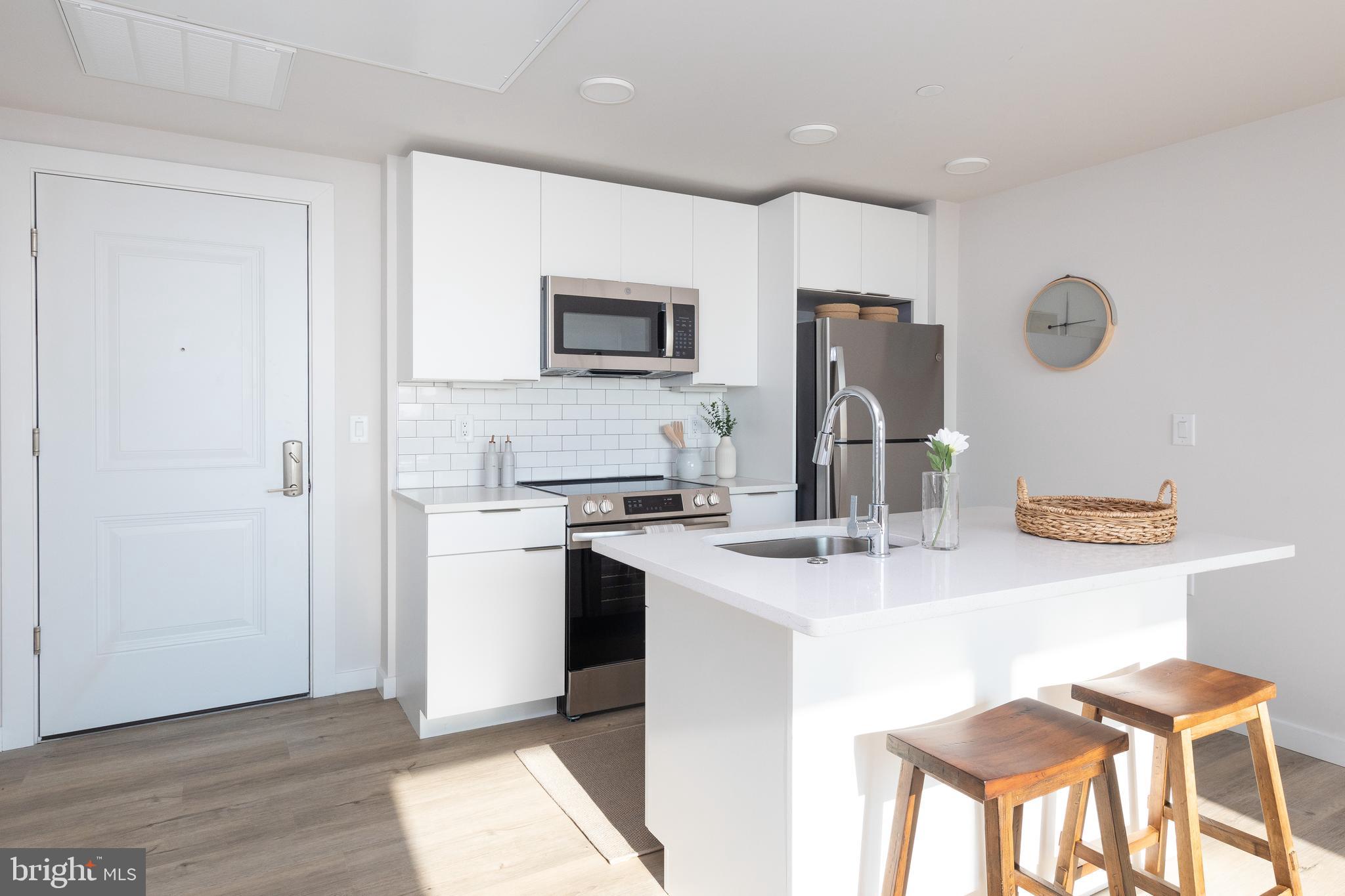 FISHTOWN - Residential Lease