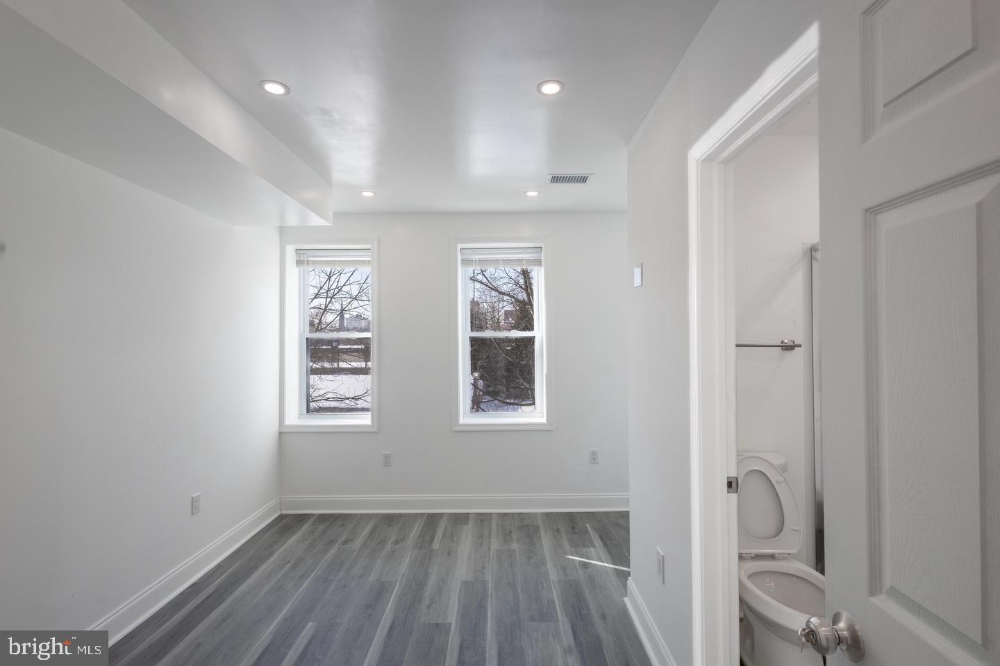 GAY STREET - Residential