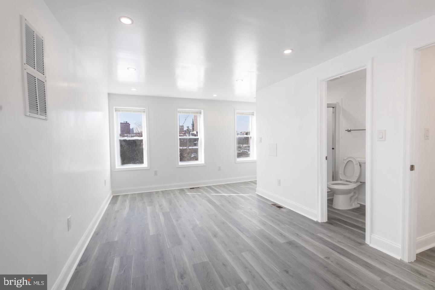 GAY STREET - Residential