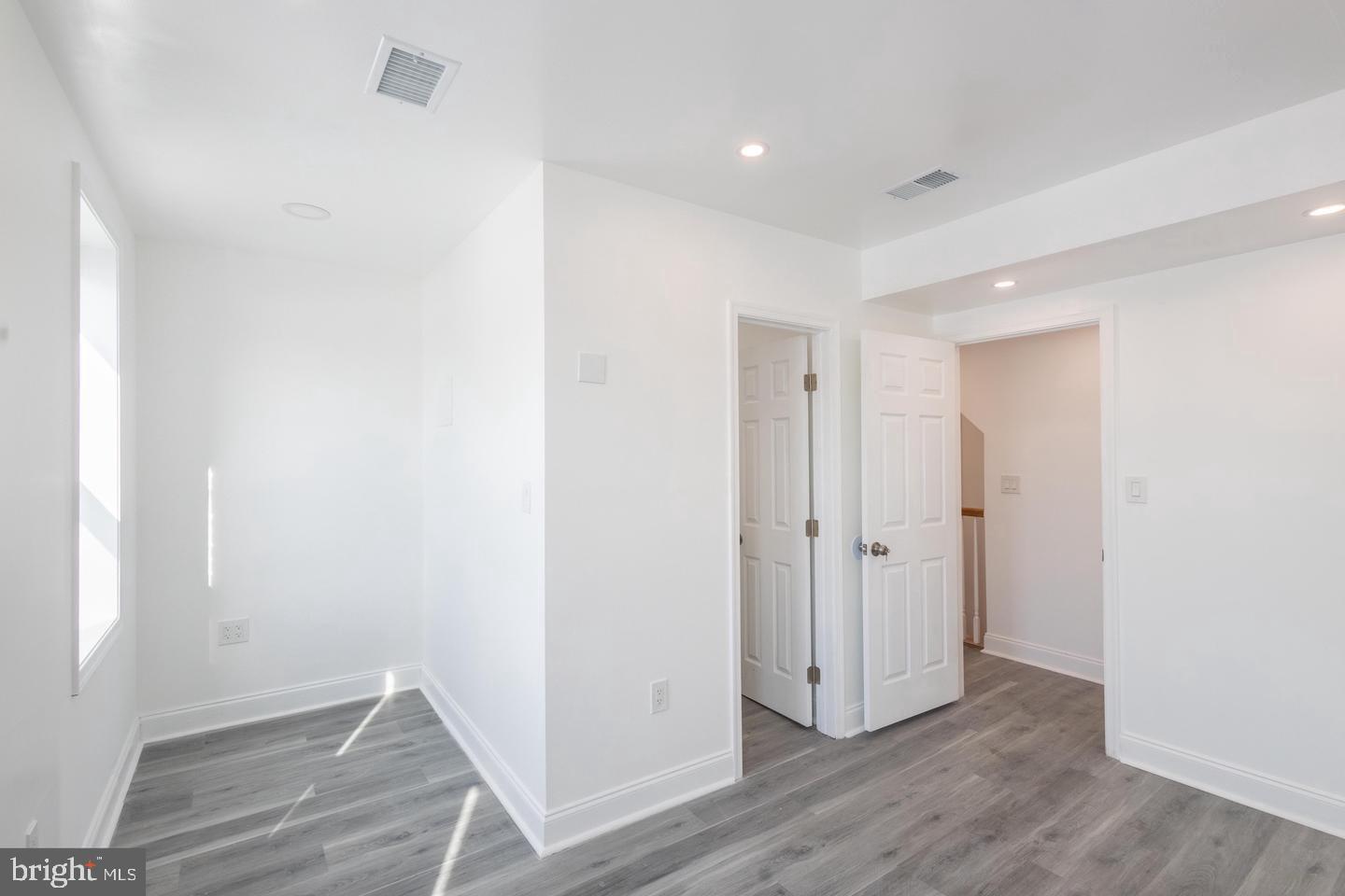 GAY STREET - Residential