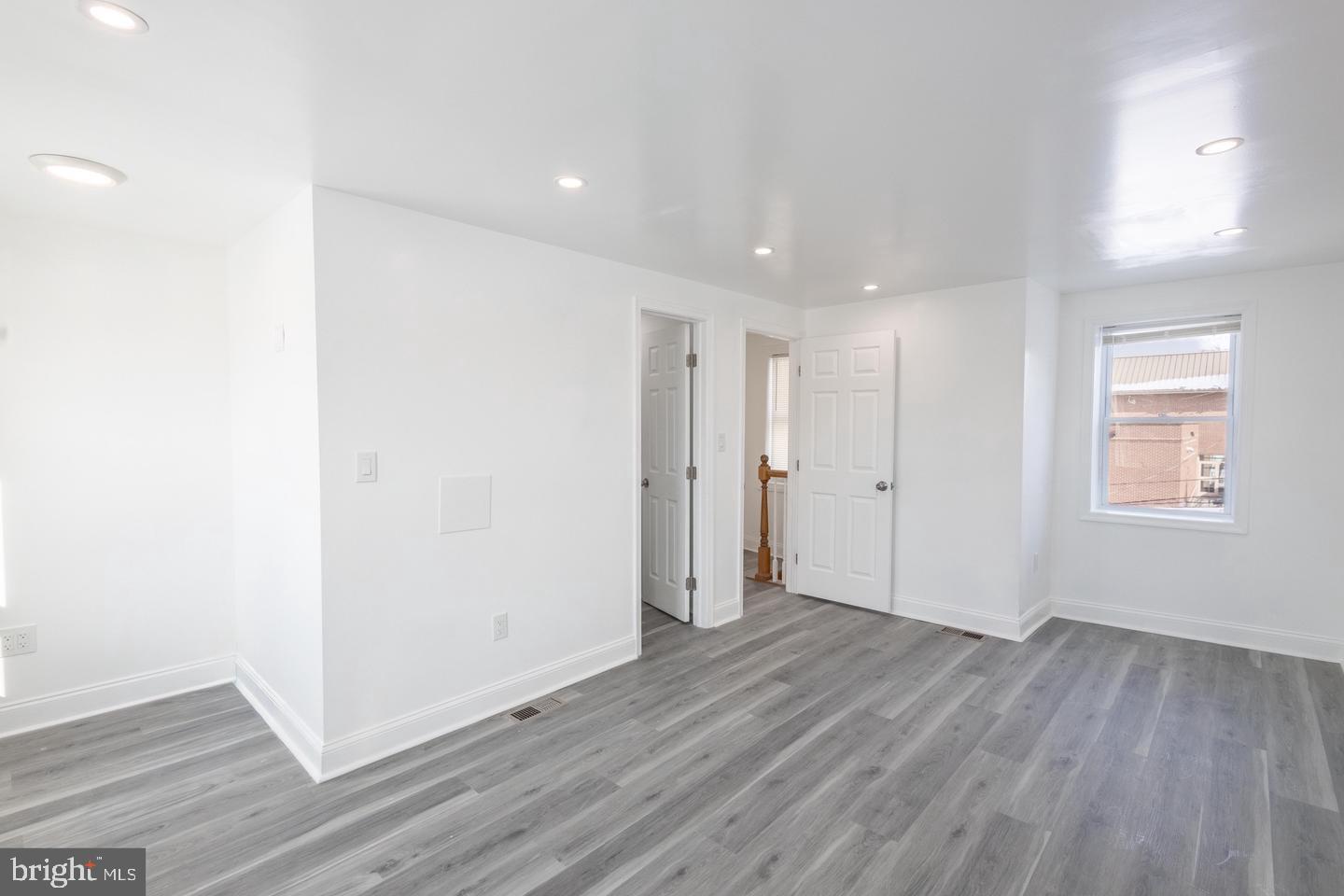 GAY STREET - Residential