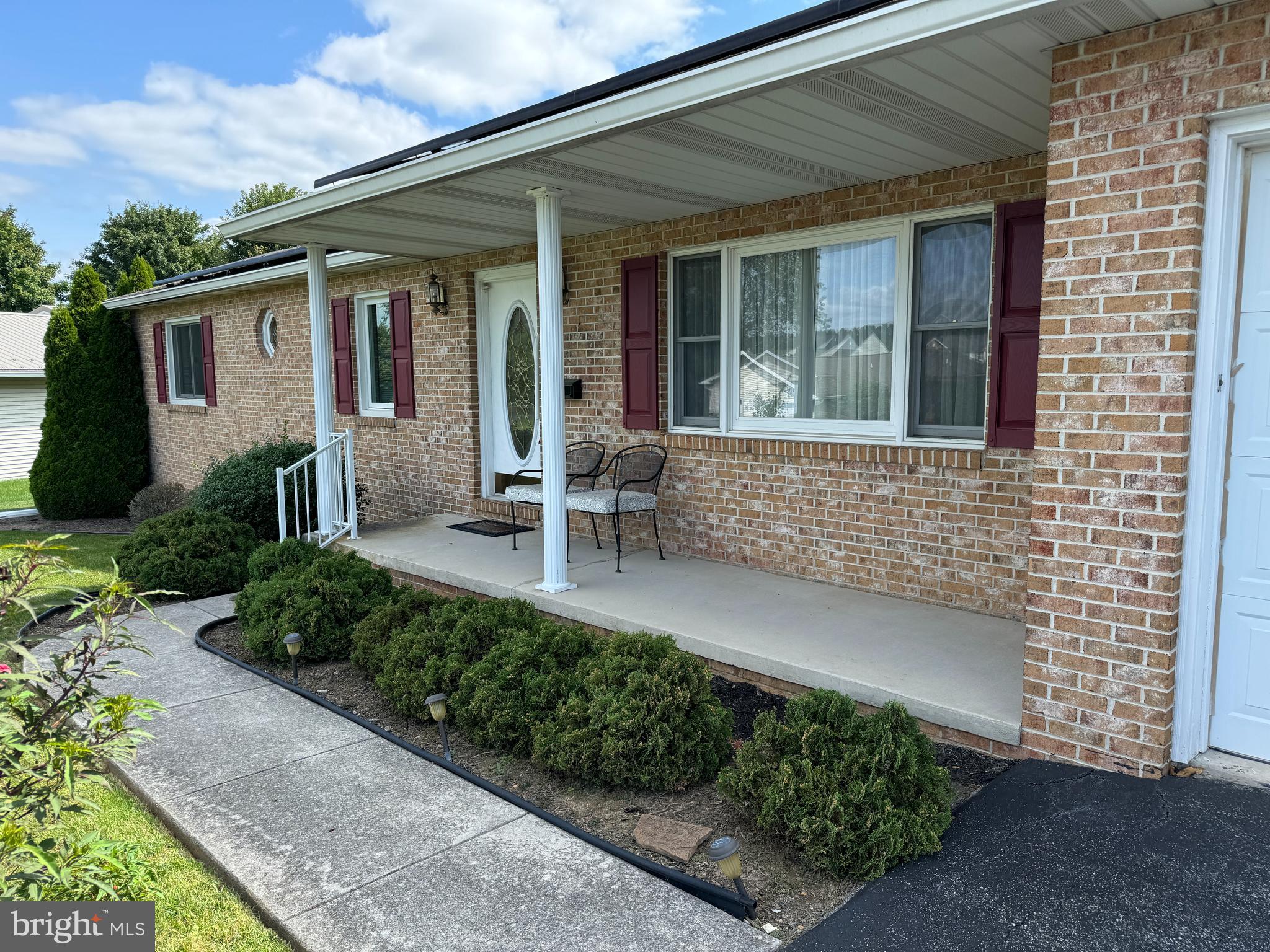 HILLANDALE - Residential