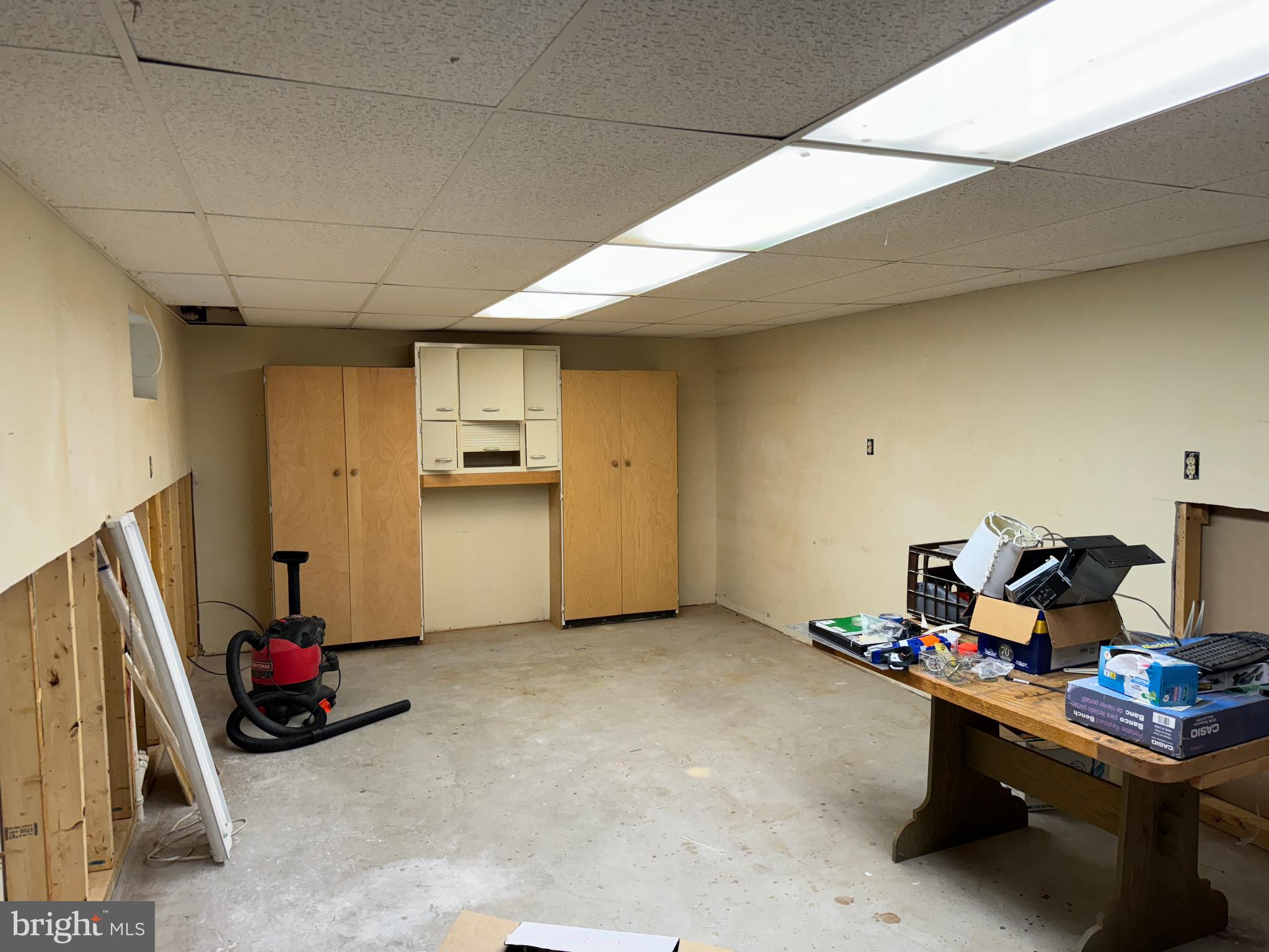 HILLANDALE - Residential