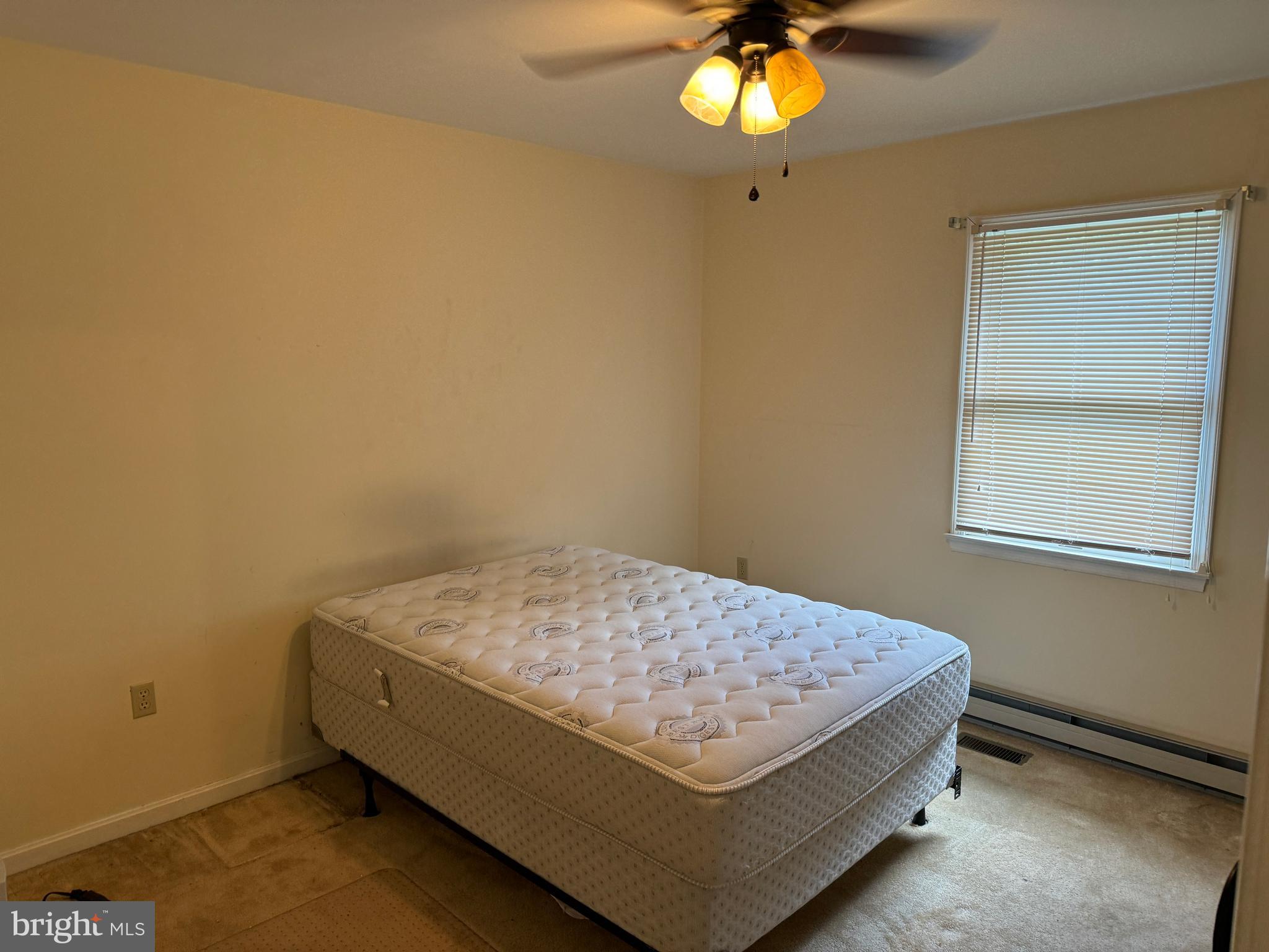 HILLANDALE - Residential