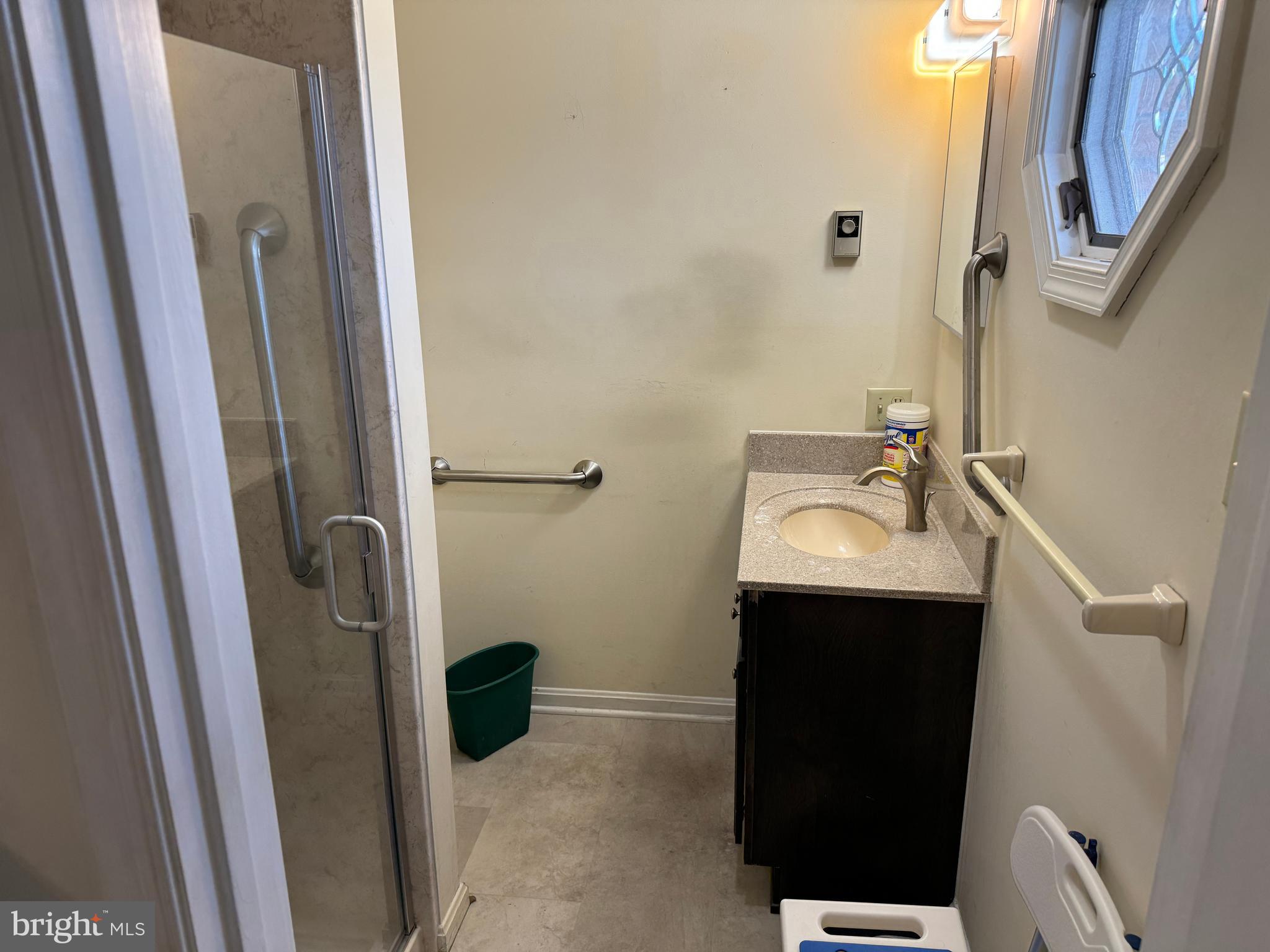 HILLANDALE - Residential