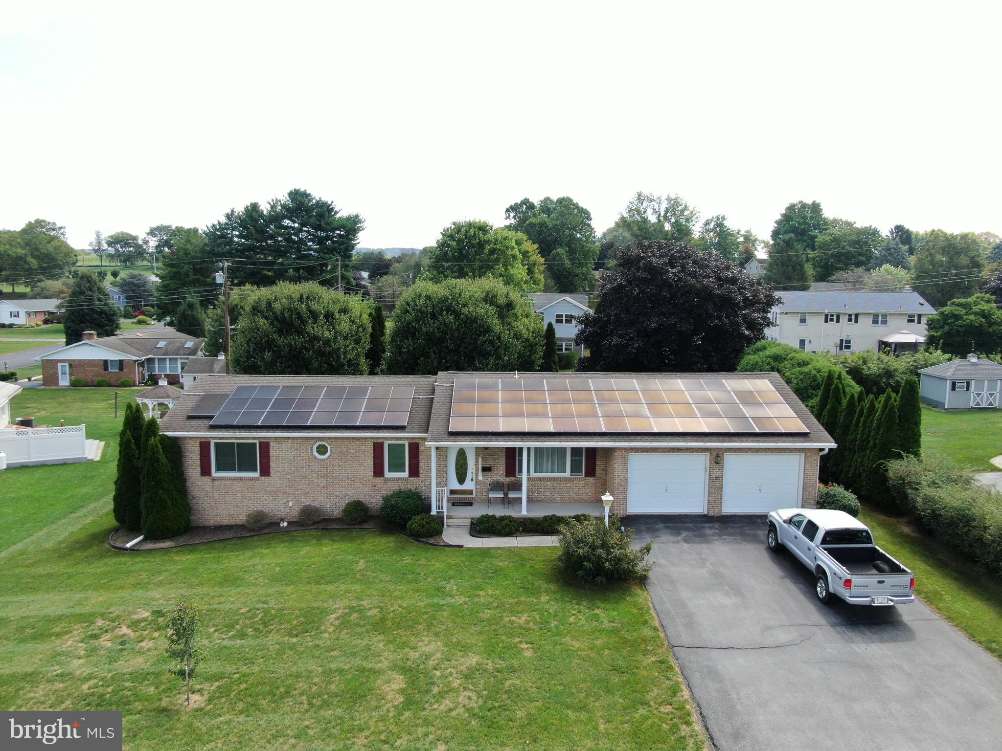 HILLANDALE - Residential