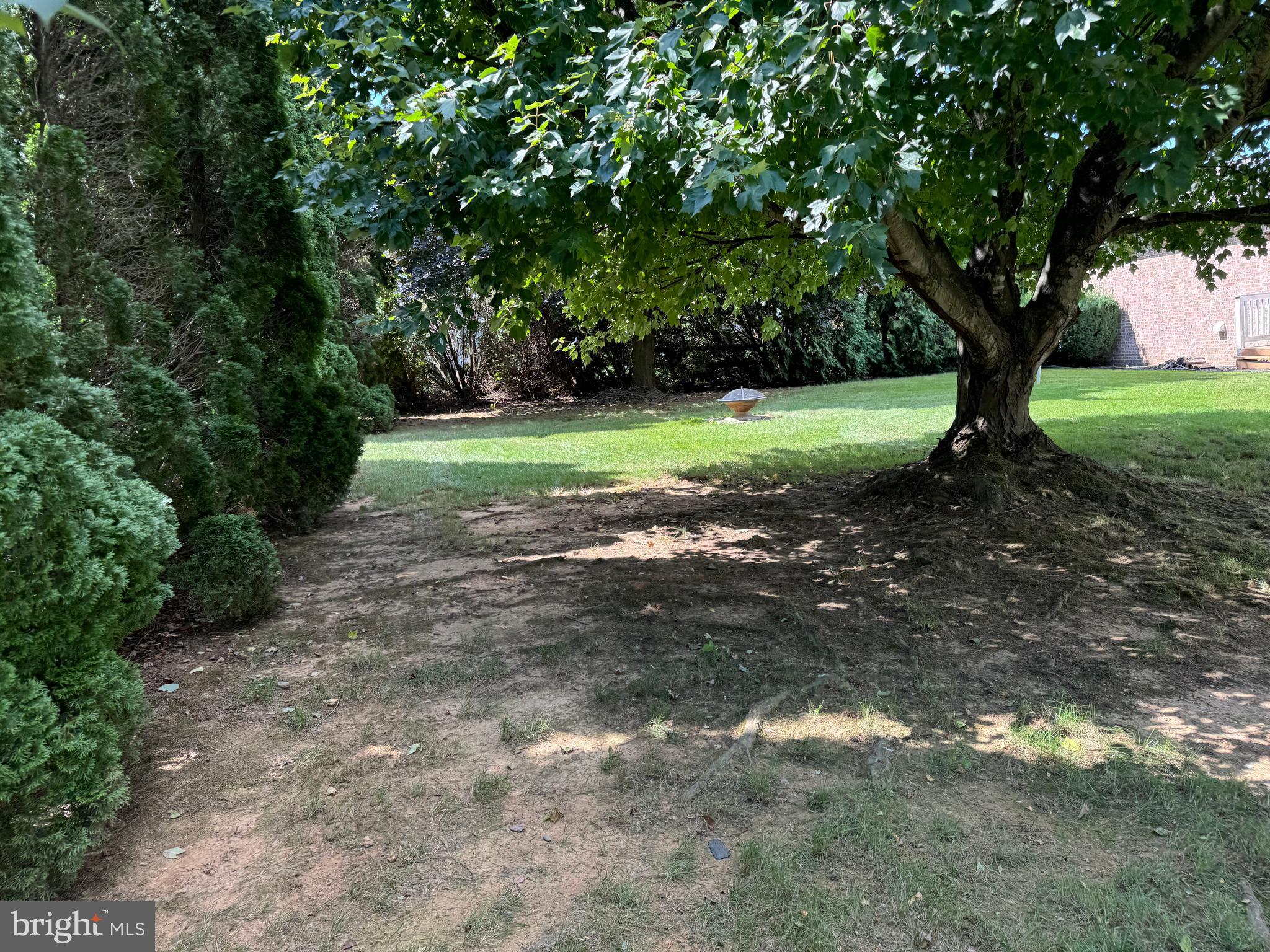 HILLANDALE - Residential