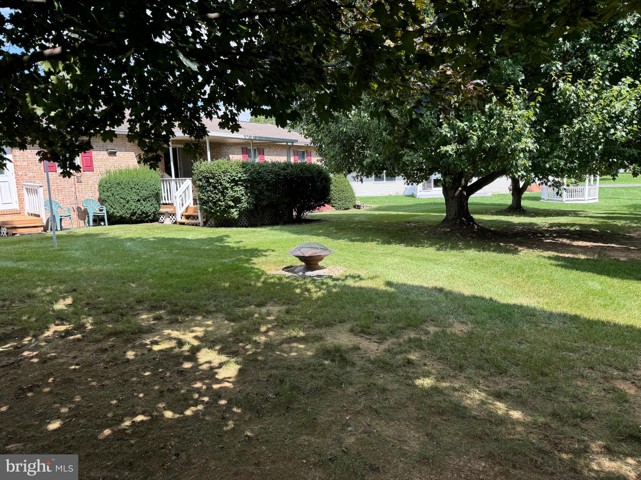 HILLANDALE - Residential