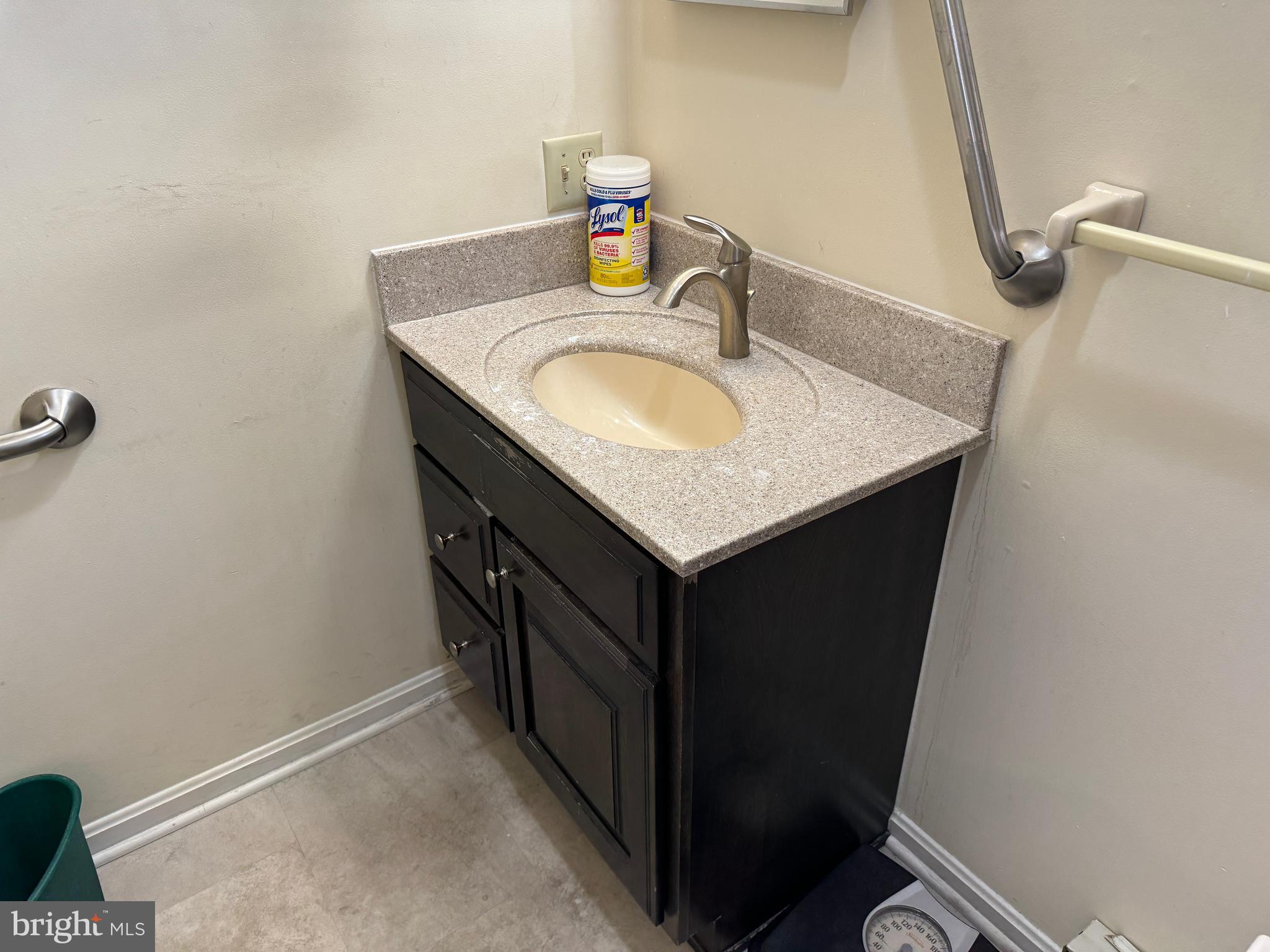 HILLANDALE - Residential