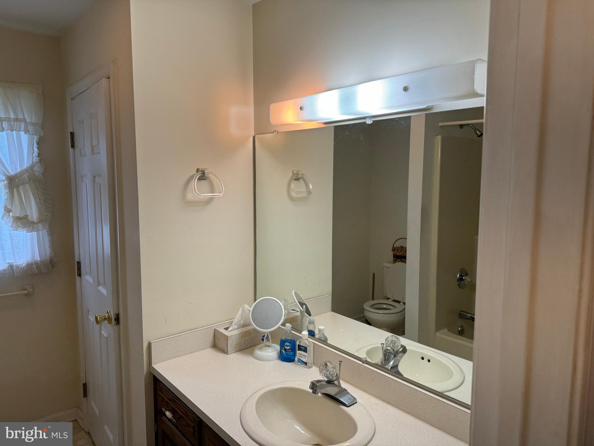 HILLANDALE - Residential