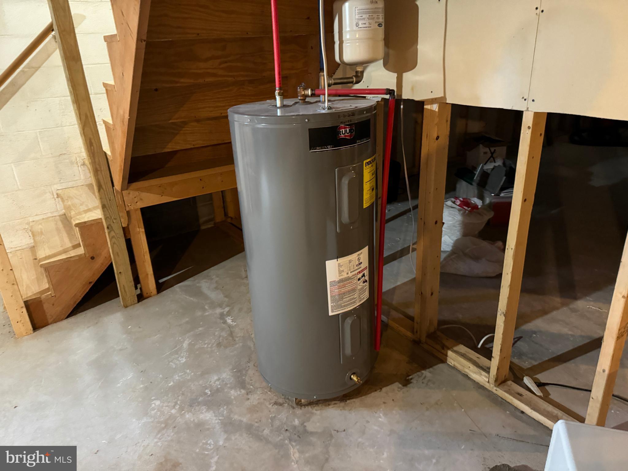 HILLANDALE - Residential