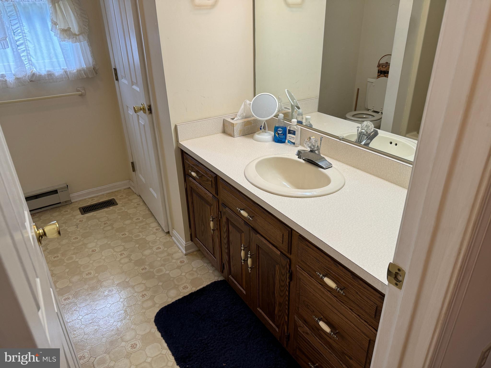 HILLANDALE - Residential