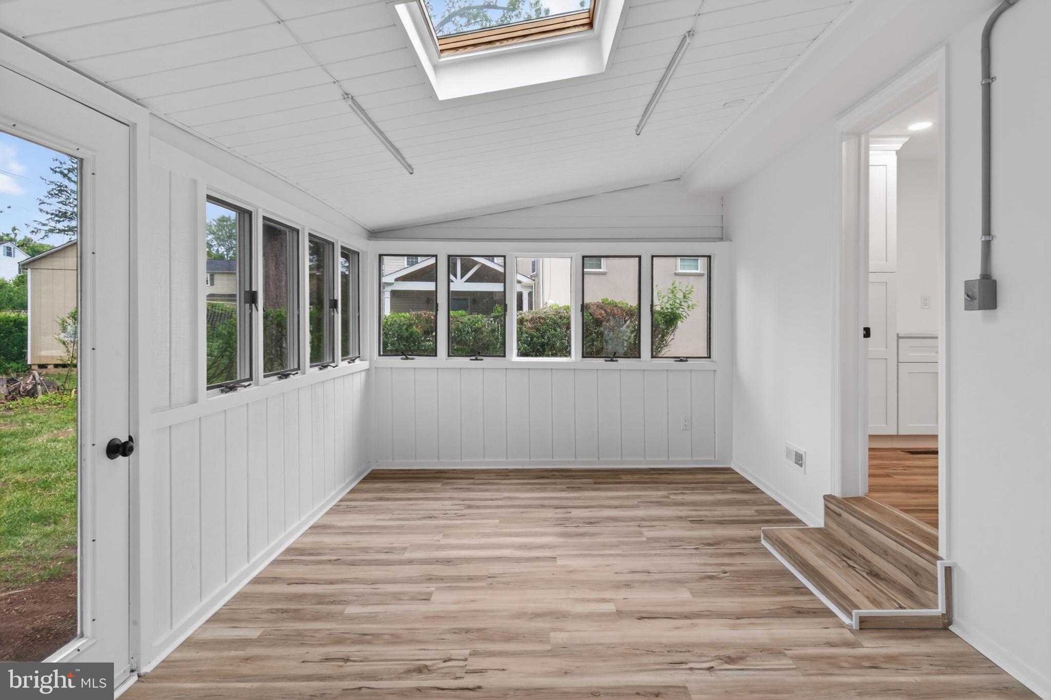 FLOURTOWN GARDENS - Residential