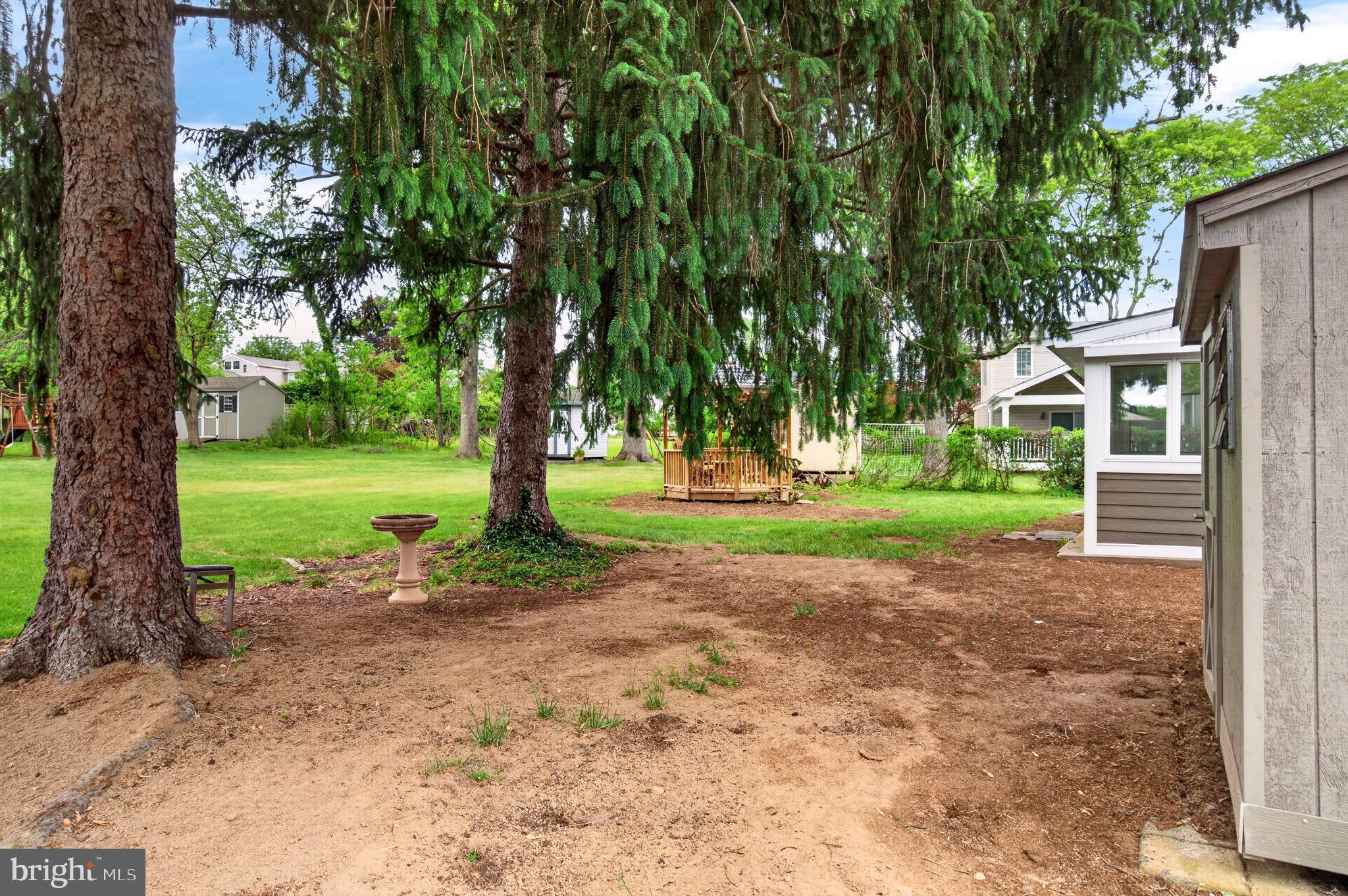 FLOURTOWN GARDENS - Residential