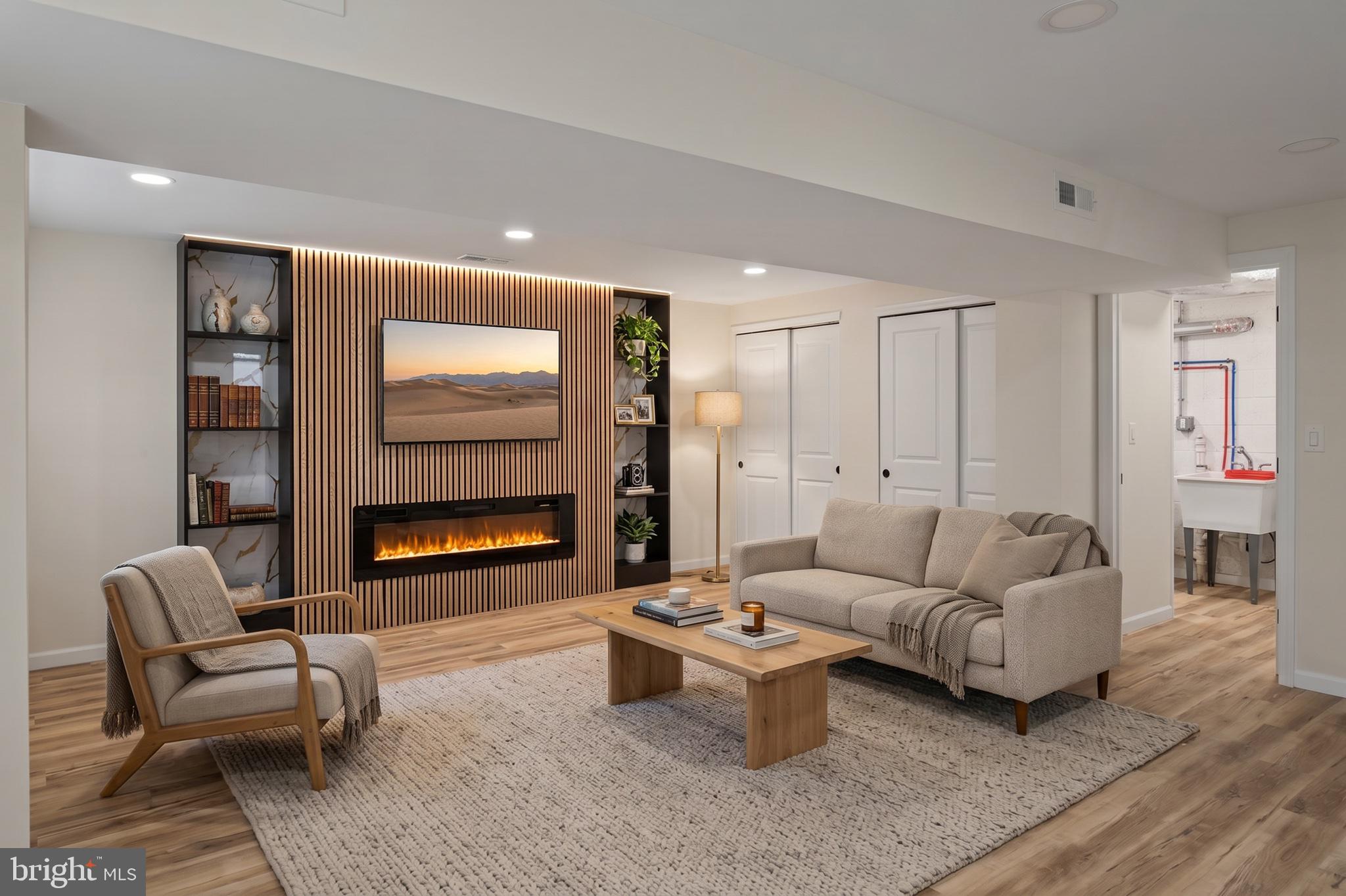 FLOURTOWN GARDENS - Residential