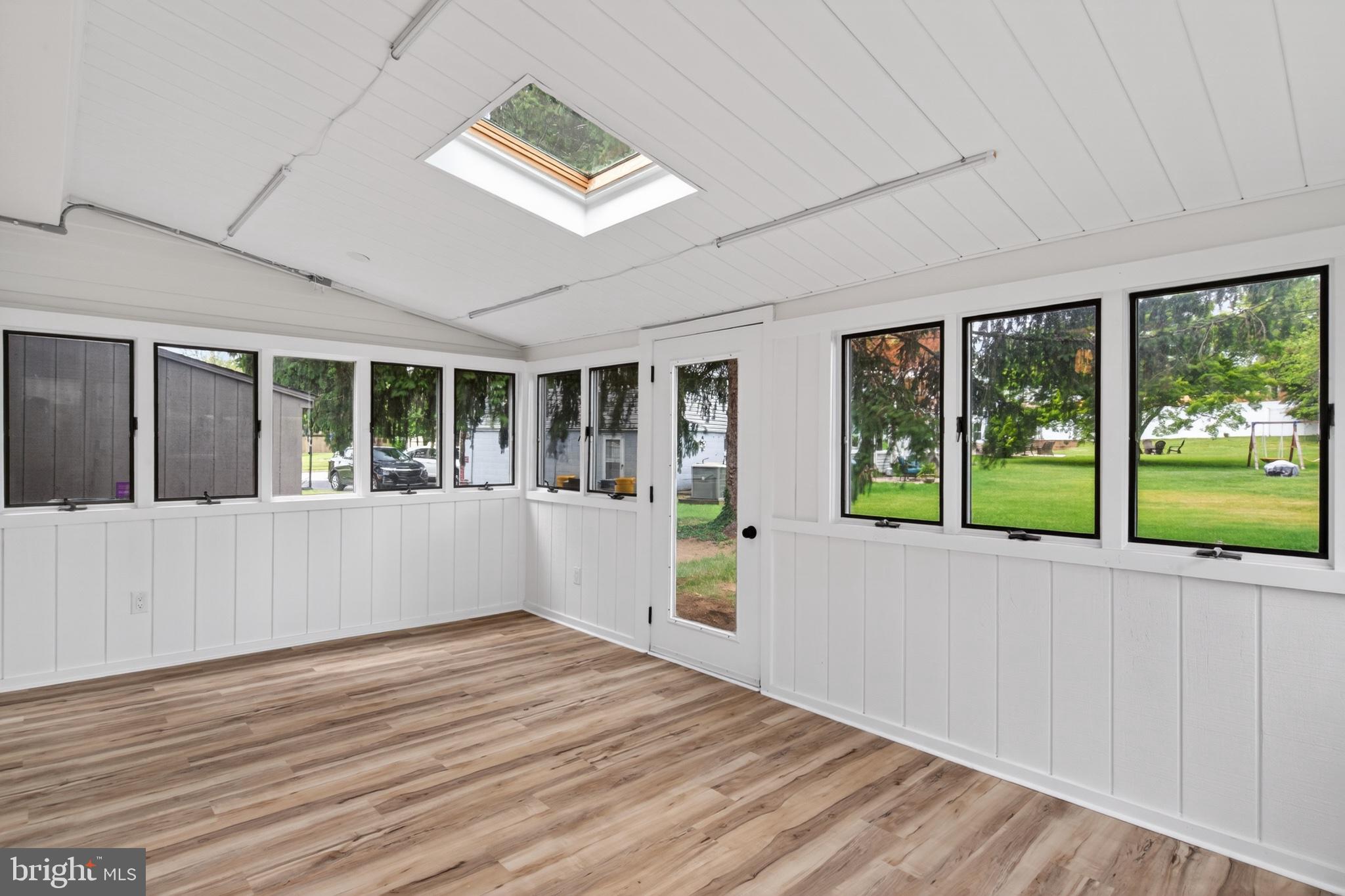 FLOURTOWN GARDENS - Residential