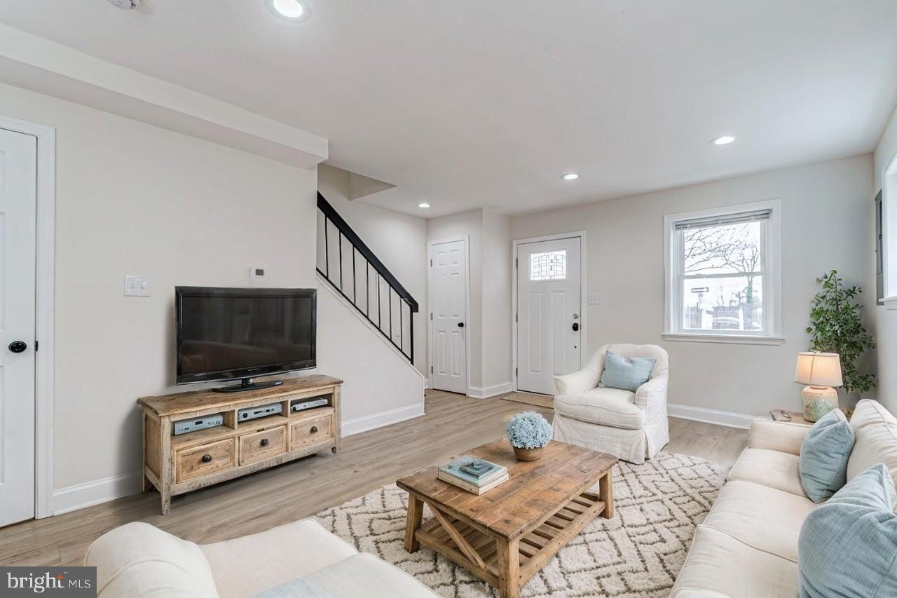 25 58TH STREET SE
