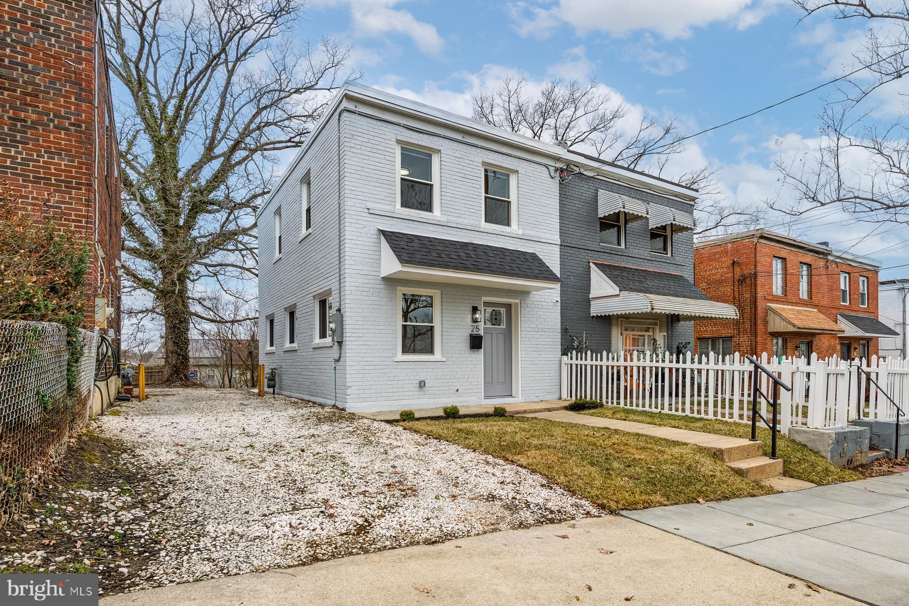 25 58TH STREET SE