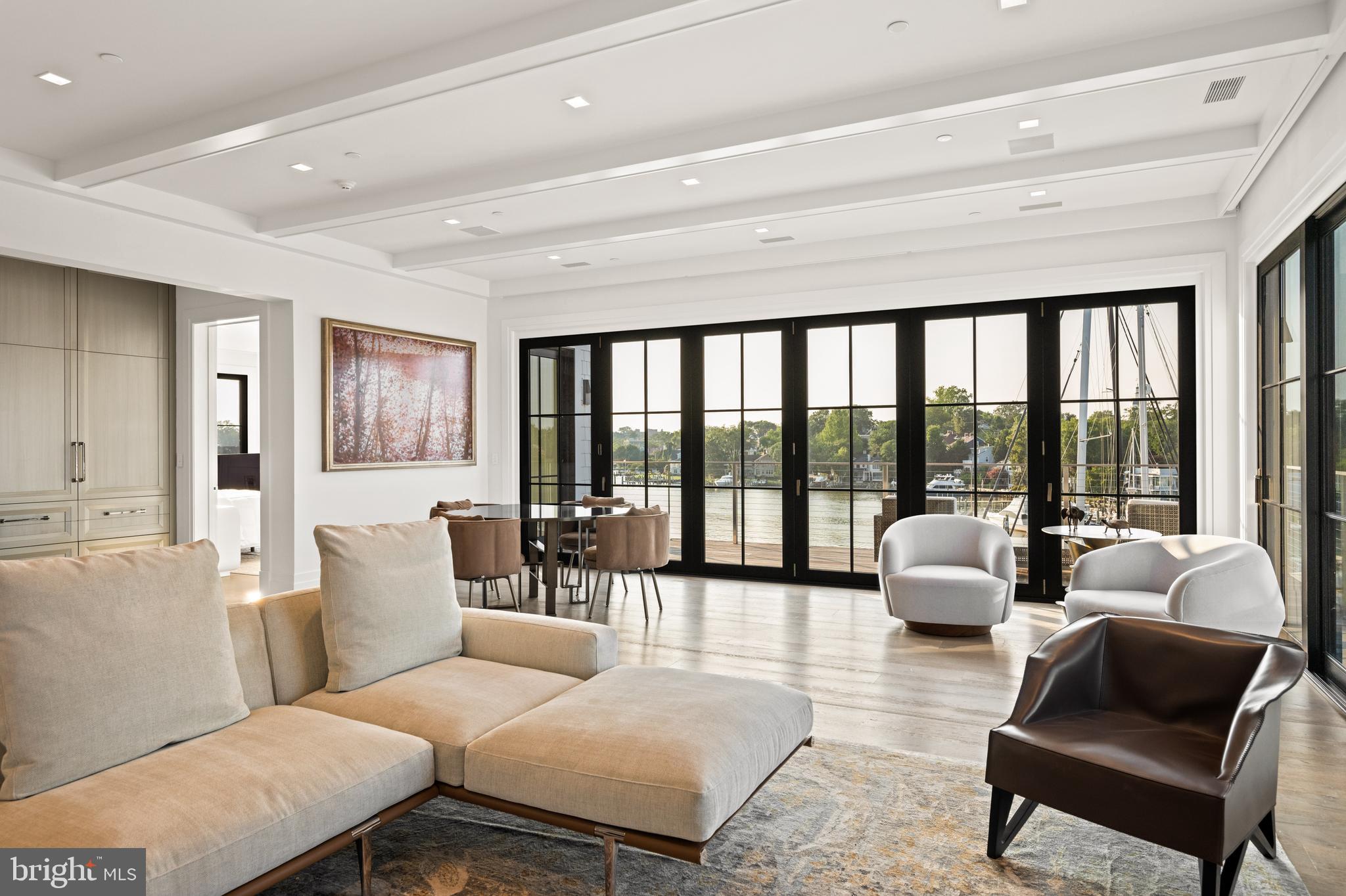 EASTPORT - Residential