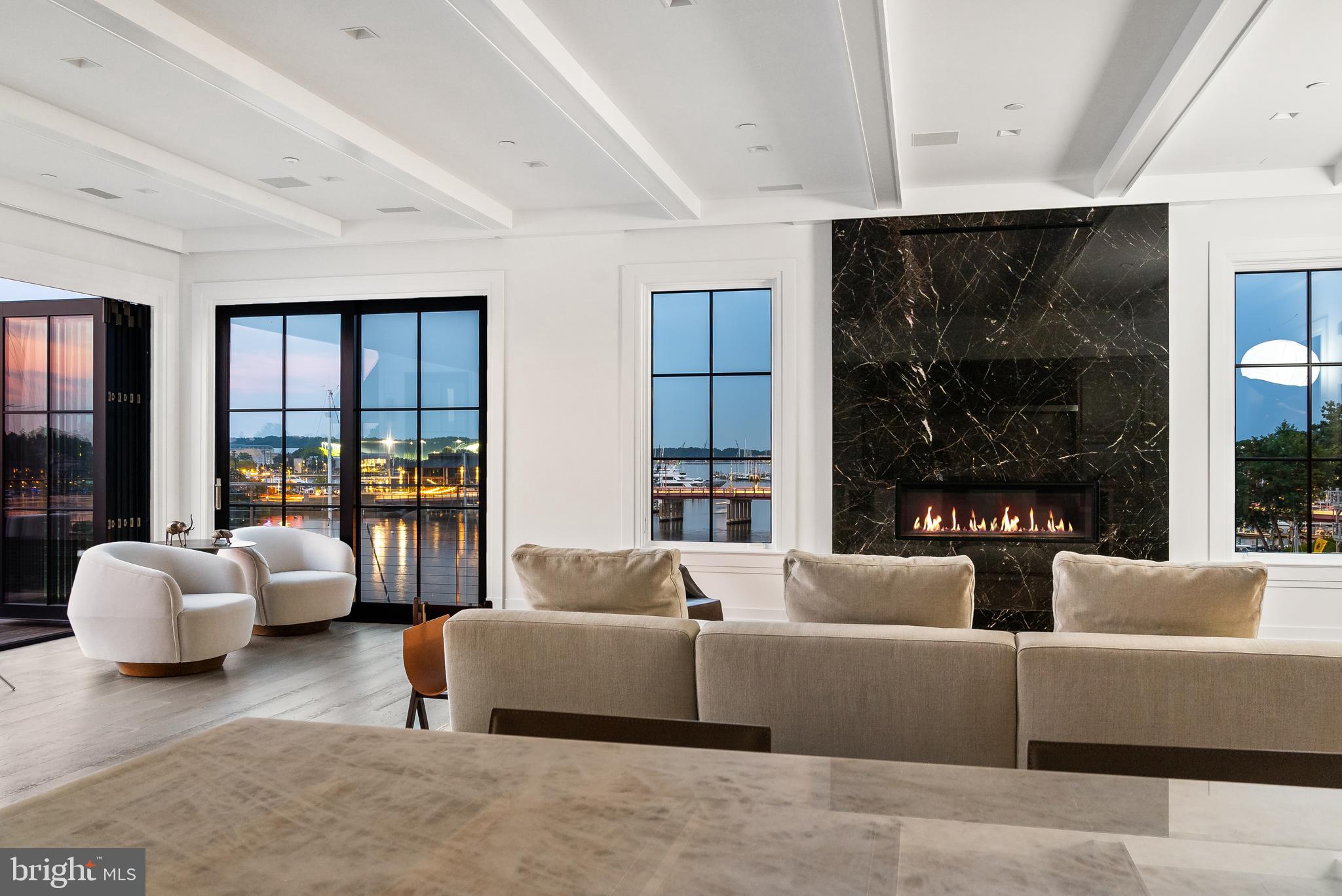 EASTPORT - Residential