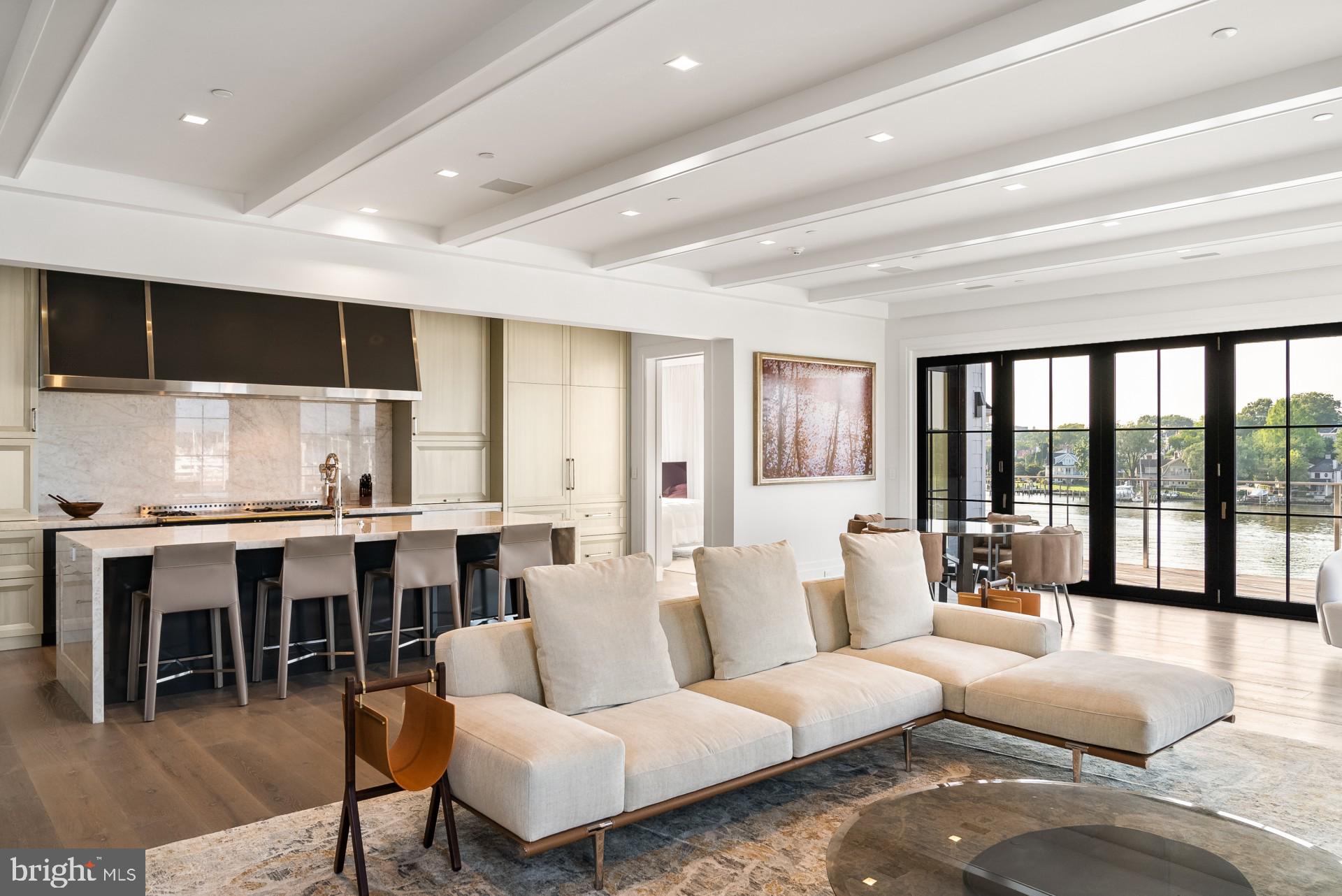 EASTPORT - Residential