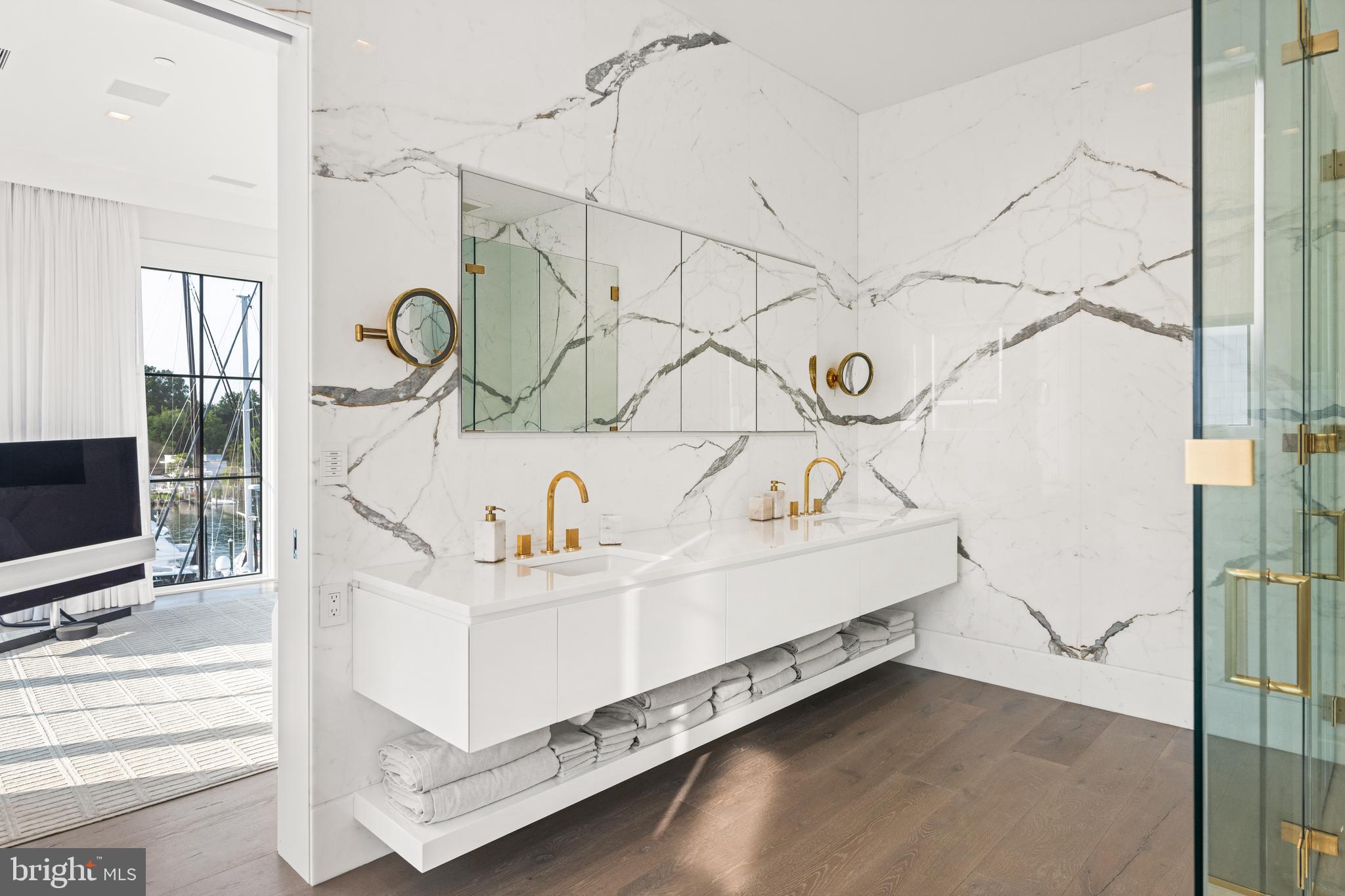 EASTPORT - Residential