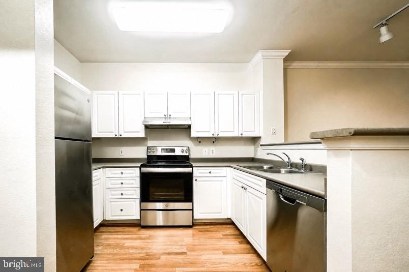 3021 NICOSH CIRCLE 1103