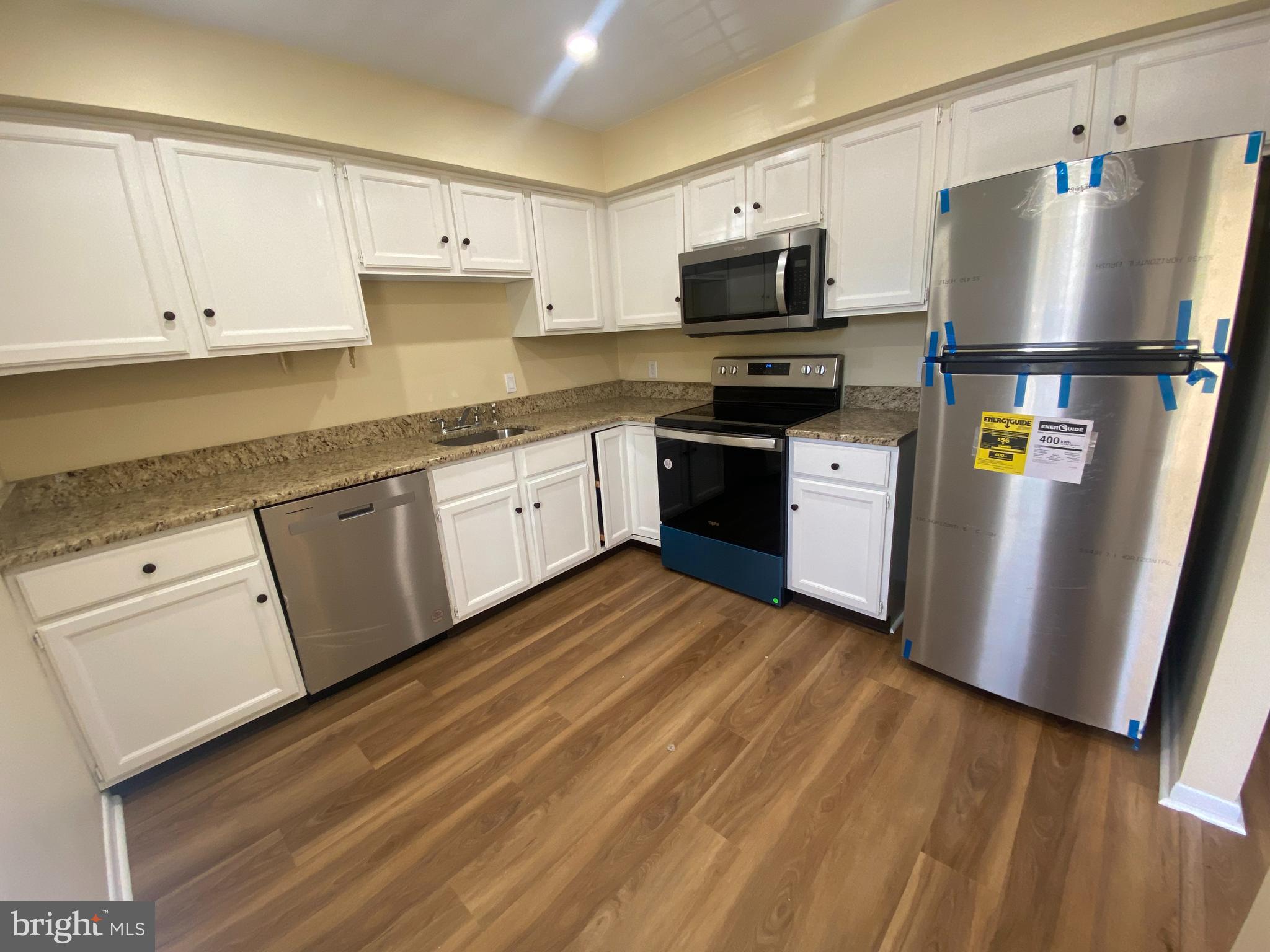 VALLEY STREAM - Residential Lease