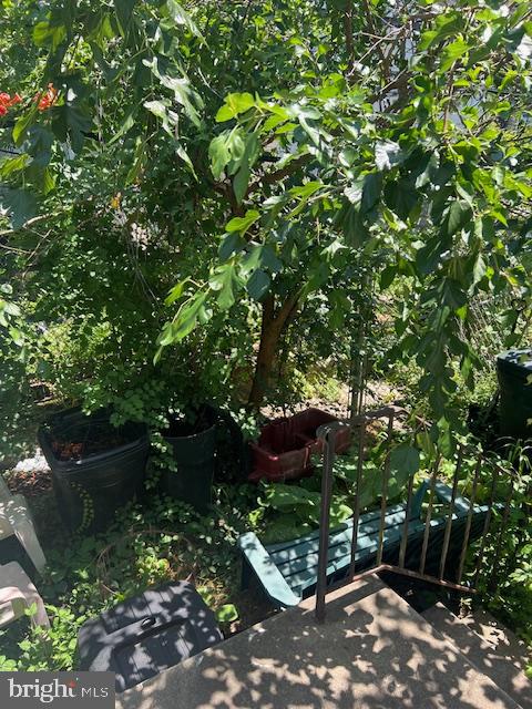 WEST PHILADELPHIA - Residential