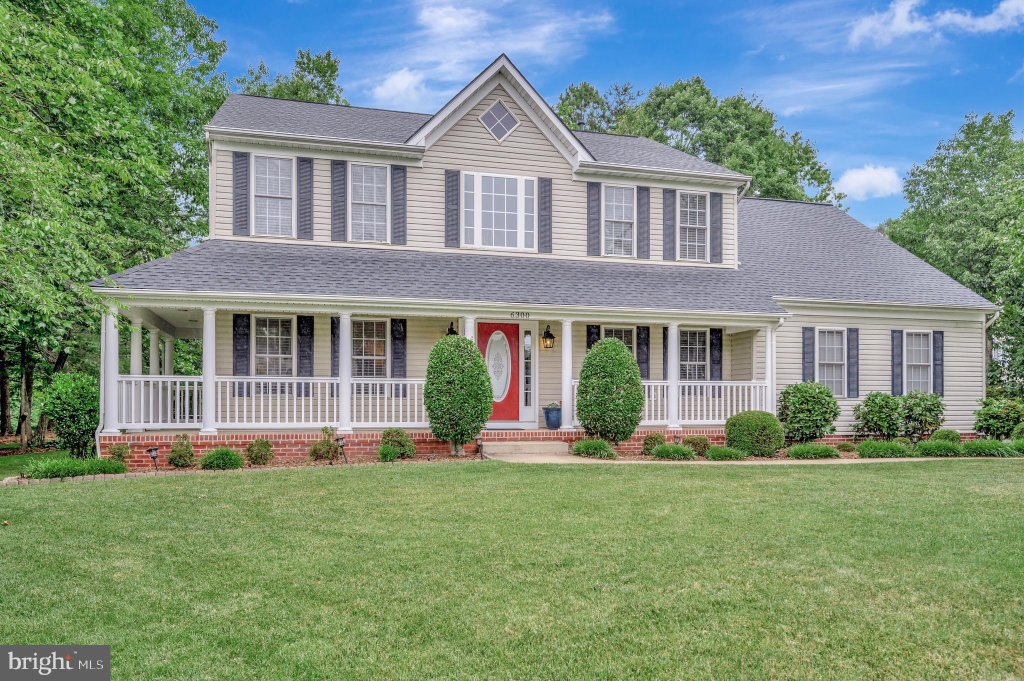 FOX POINT - Residential