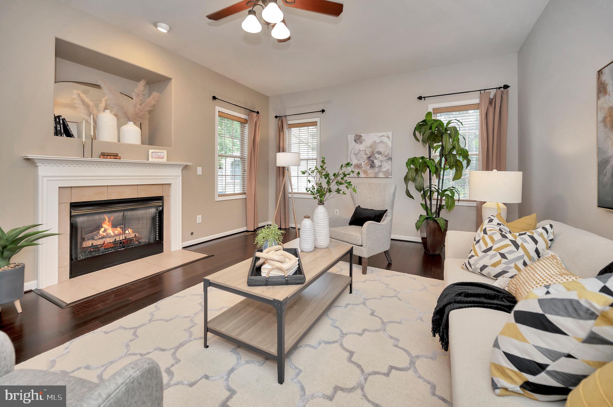 FOX POINT - Residential