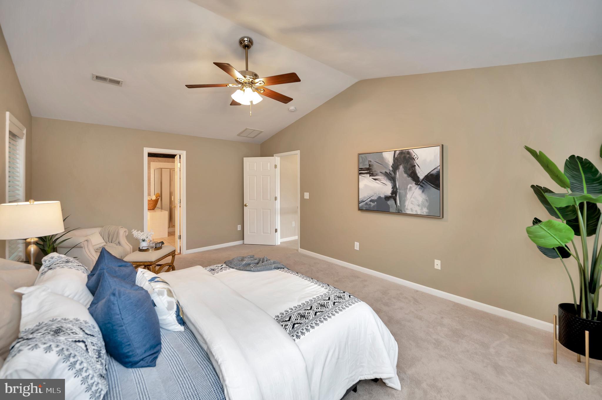 FOX POINT - Residential