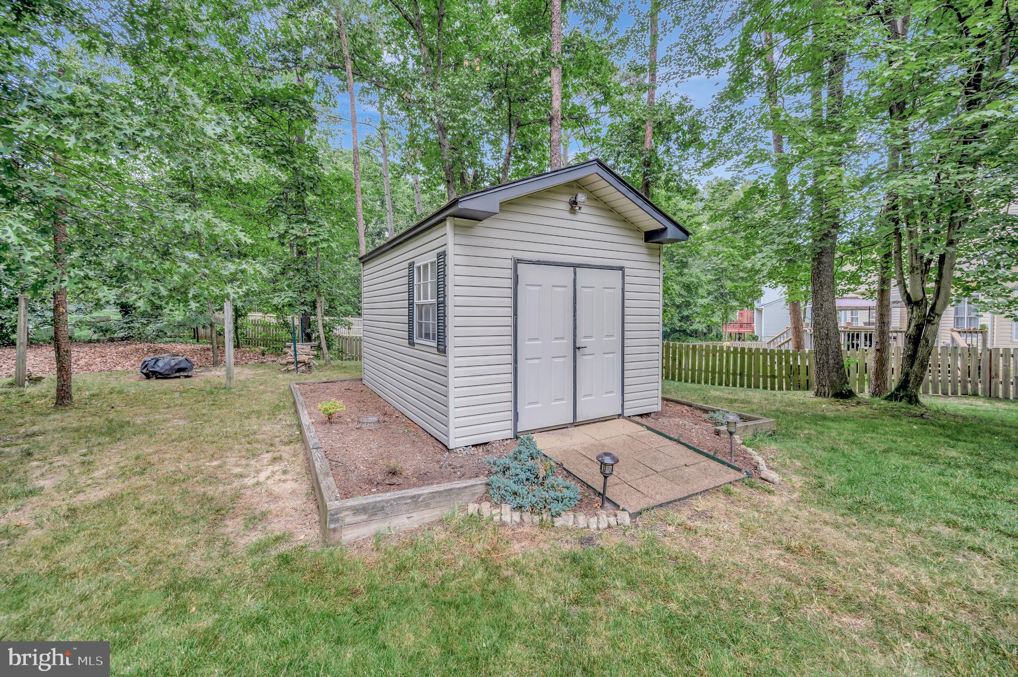 FOX POINT - Residential