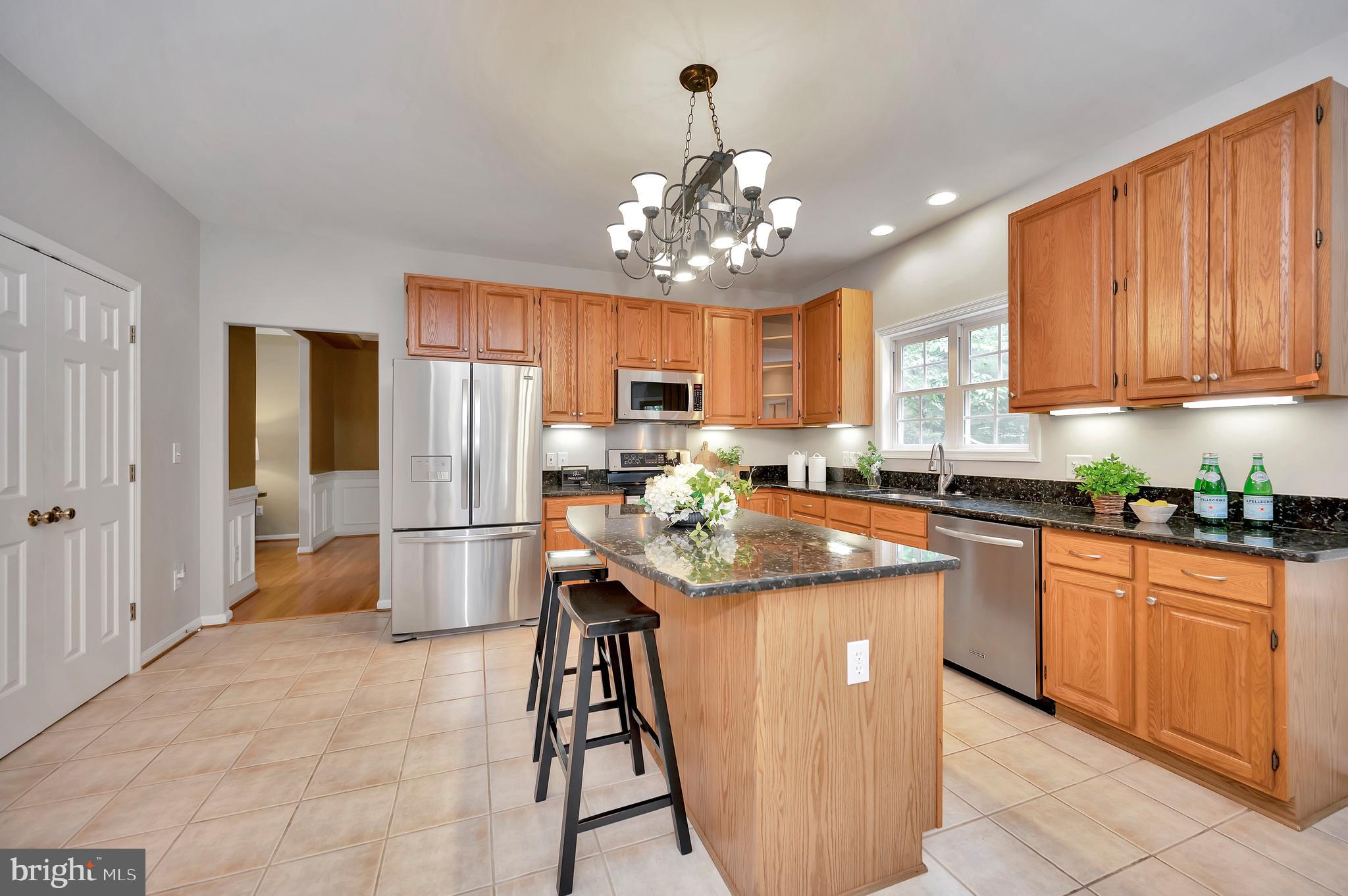 FOX POINT - Residential