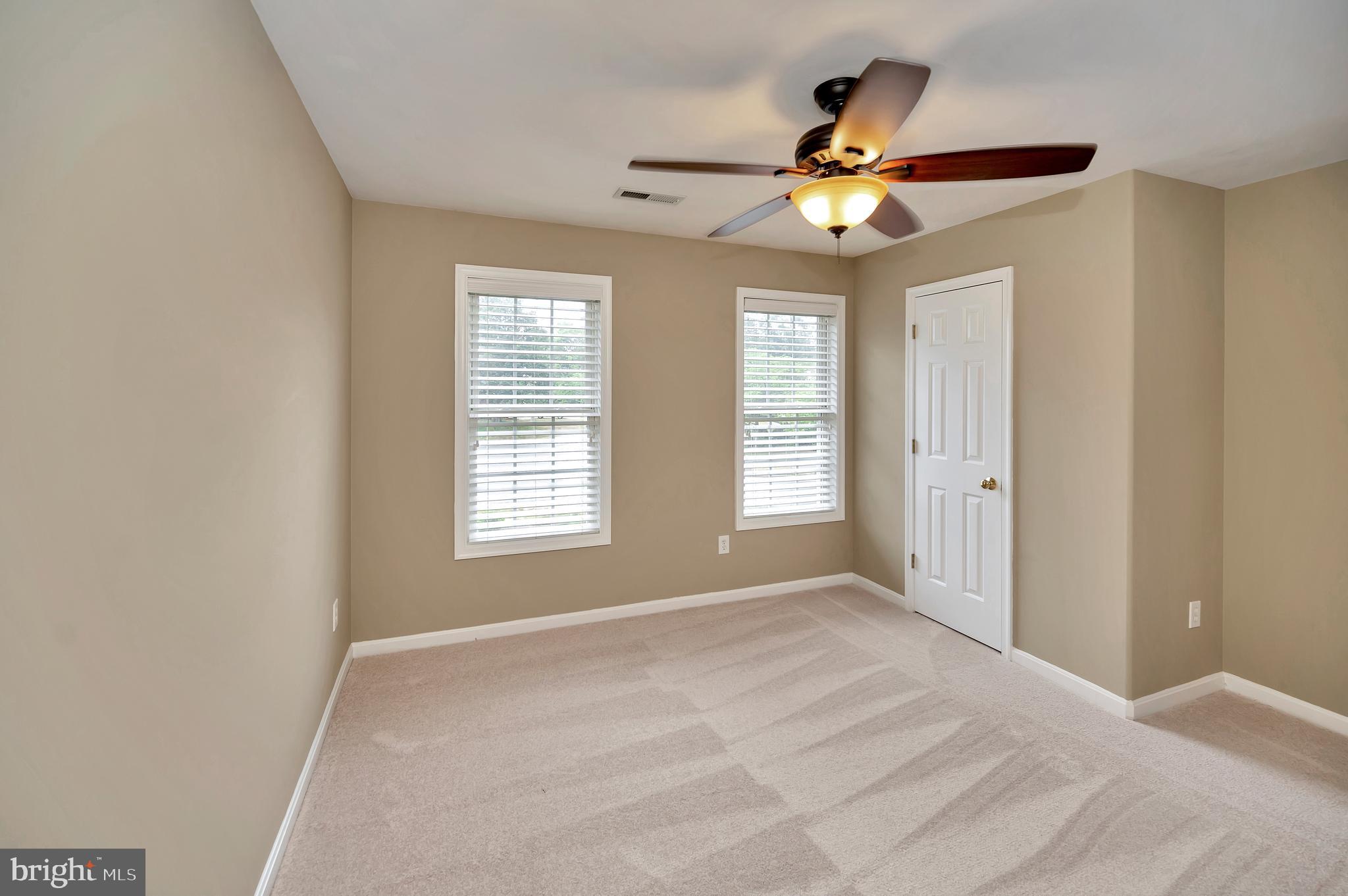 FOX POINT - Residential