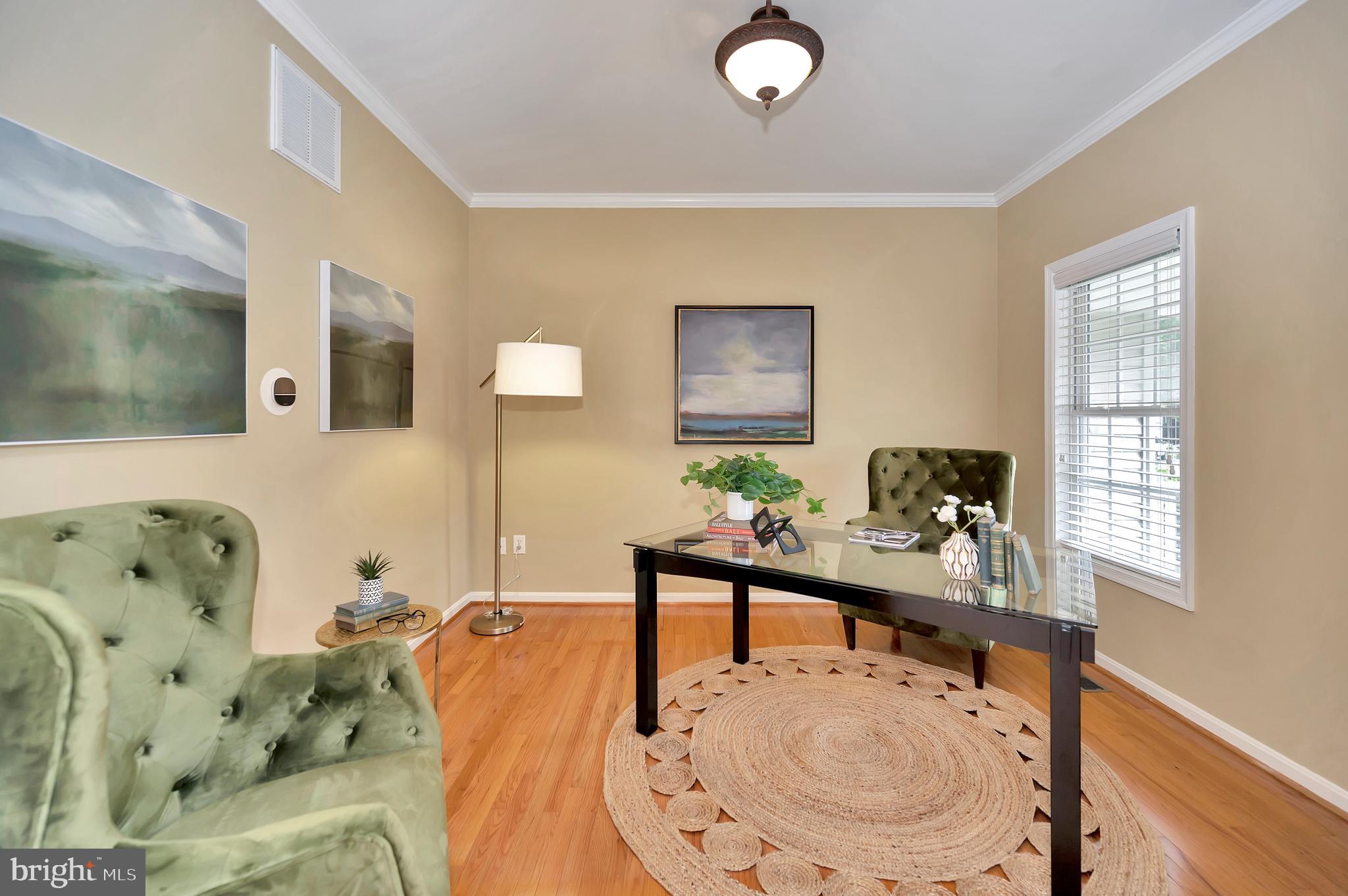 FOX POINT - Residential